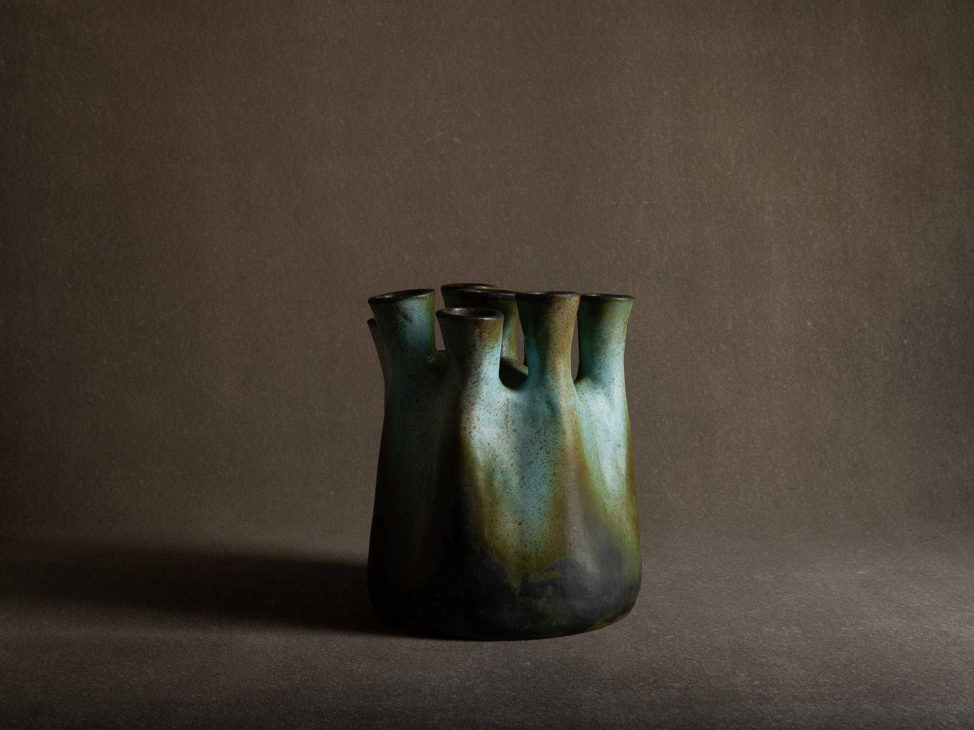 Important vase lichen de Henri‑Georges Dupetit, France (vers 1955)..Outstanding ikebana lichen vase by Henri‑Georges Dupetit, France (circa 1955)
