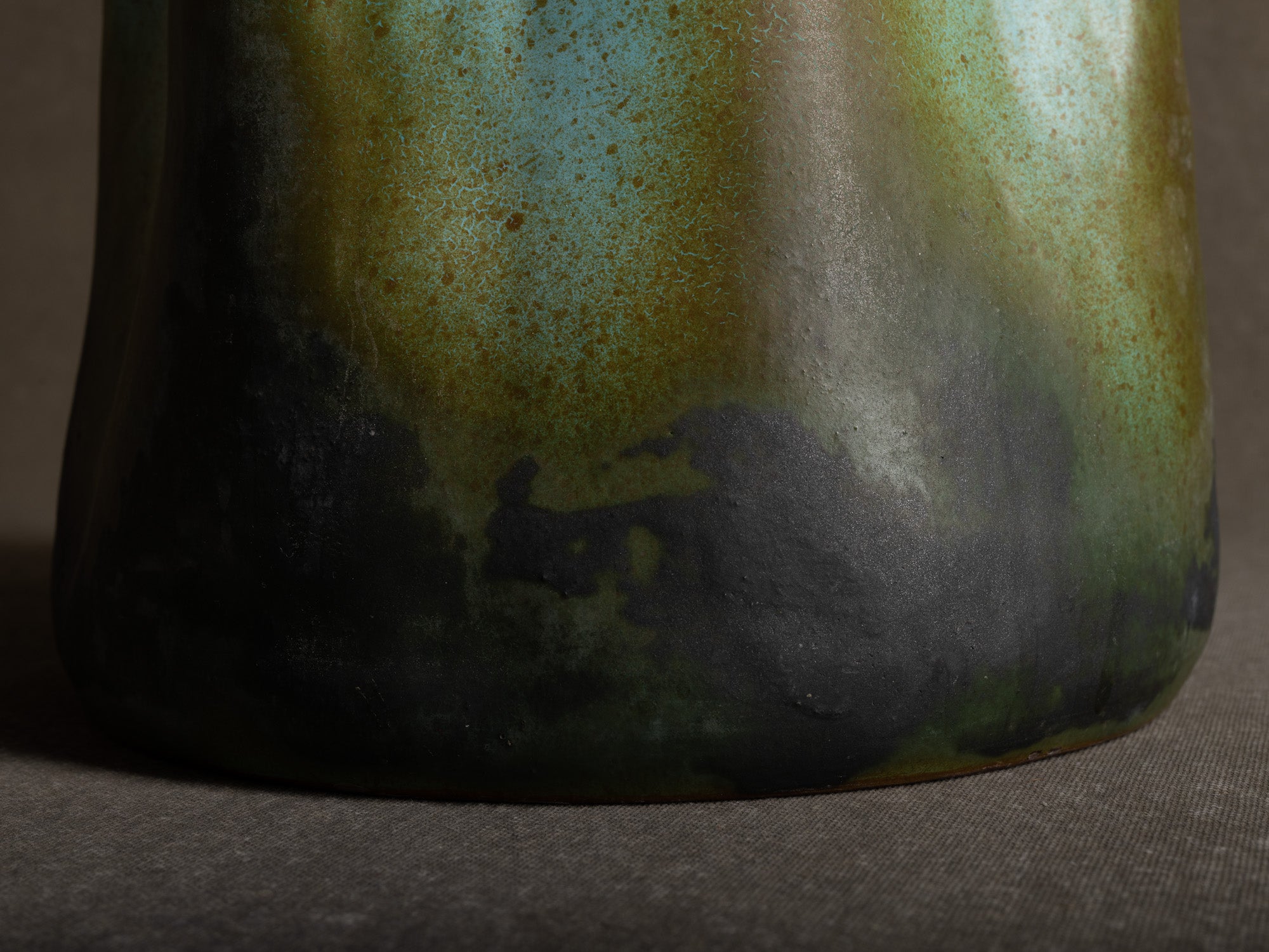 Important vase lichen de Henri‑Georges Dupetit, France (vers 1955)..Outstanding ikebana lichen vase by Henri‑Georges Dupetit, France (circa 1955)