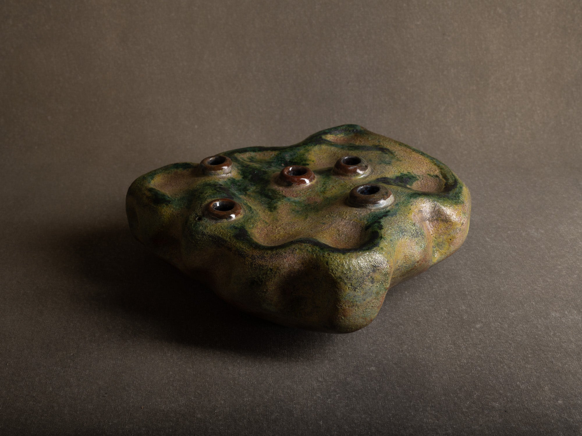 Important vase pique‑fleurs / centre de table de Henri‑Georges Dupetit, France (vers 1955)..Outstanding ikebana vase by Henri‑Georges Dupetit, France (circa 1955)