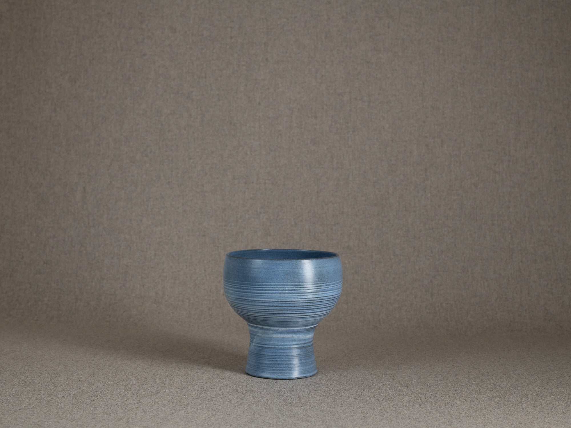 Coupe calice de Jacques Stahli, France (vers 1960)..Chalice bowl by Jacques Stahli, France (circa 1960)