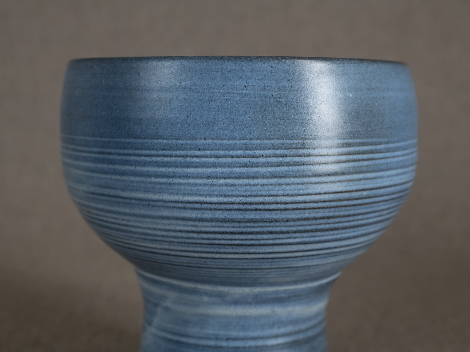 Coupe calice de Jacques Stahli, France (vers 1960)..Chalice bowl by Jacques Stahli, France (circa 1960)