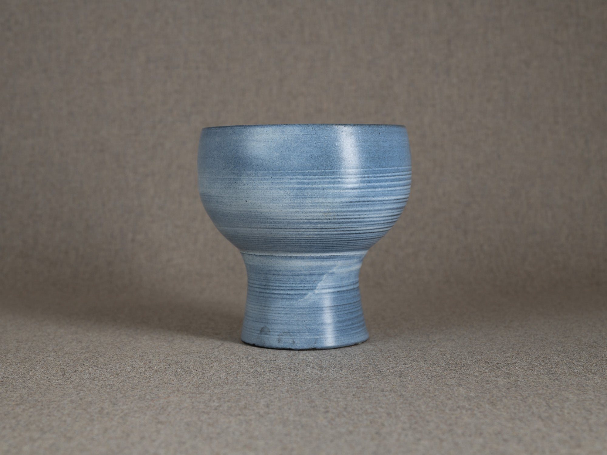 Coupe calice de Jacques Stahli, France (vers 1960)..Chalice bowl by Jacques Stahli, France (circa 1960)
