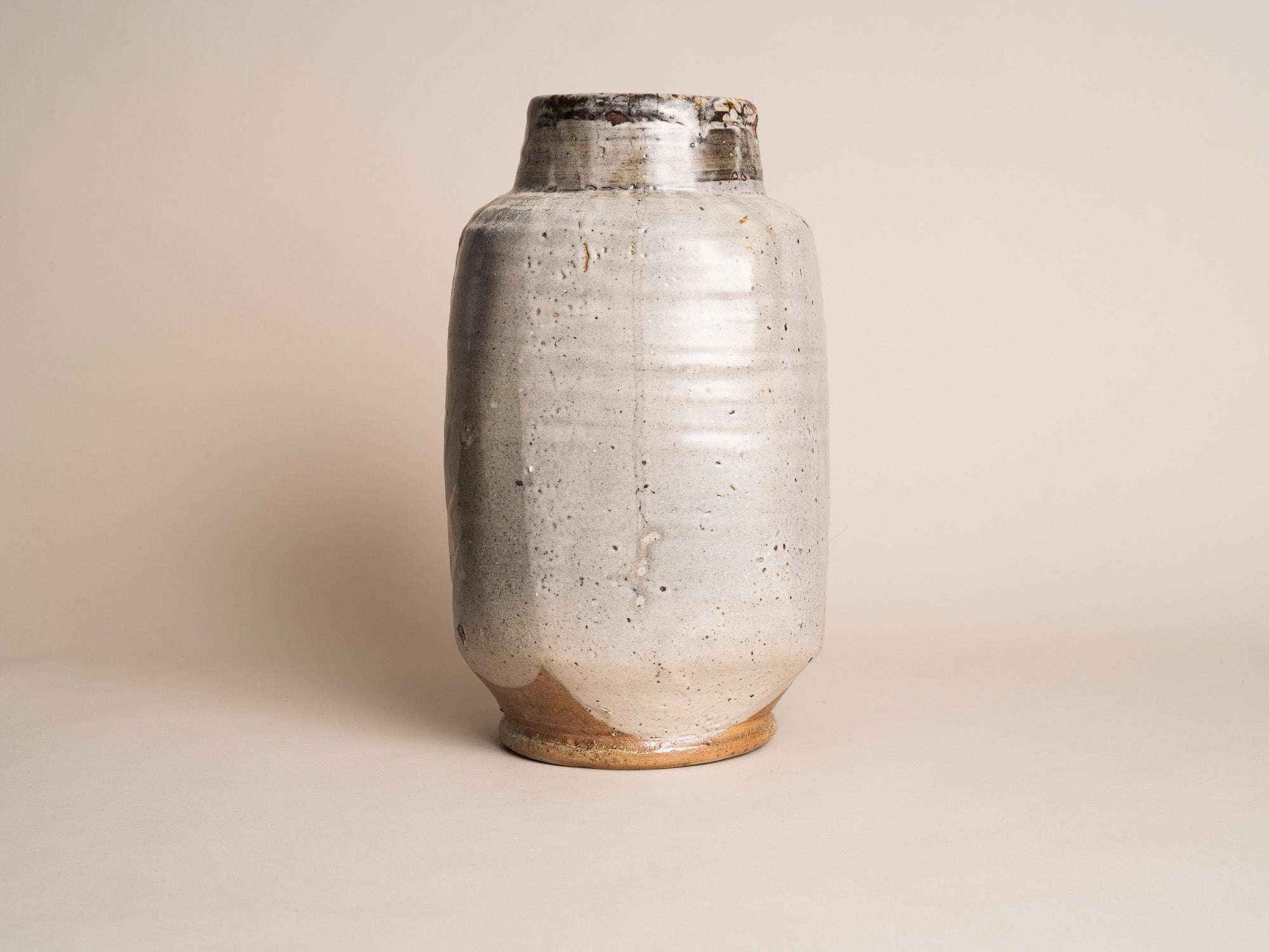 Important Vase de Janet Stedman à La Borne, France (Début des années 1970)..Important Vase by Janet Stedman at La Borne, France (early 1970's)