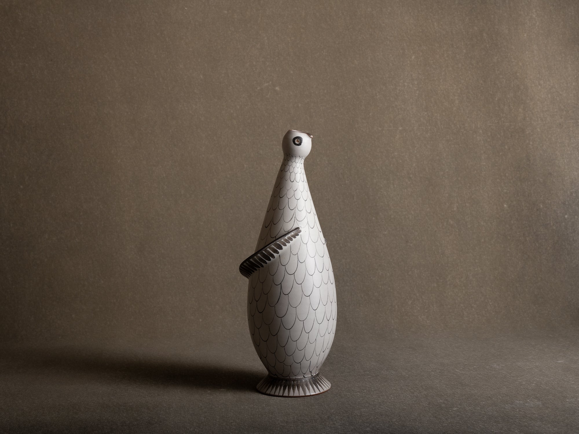 Vase-Sculpture oiseau en faïence par Maria Kohler pour Villeroy & Boch, Allemagne (années 1950)..Vase-Sculpture bird in earthenware by Maria Kohler for Villeroy & Boch, Germany (1950s)