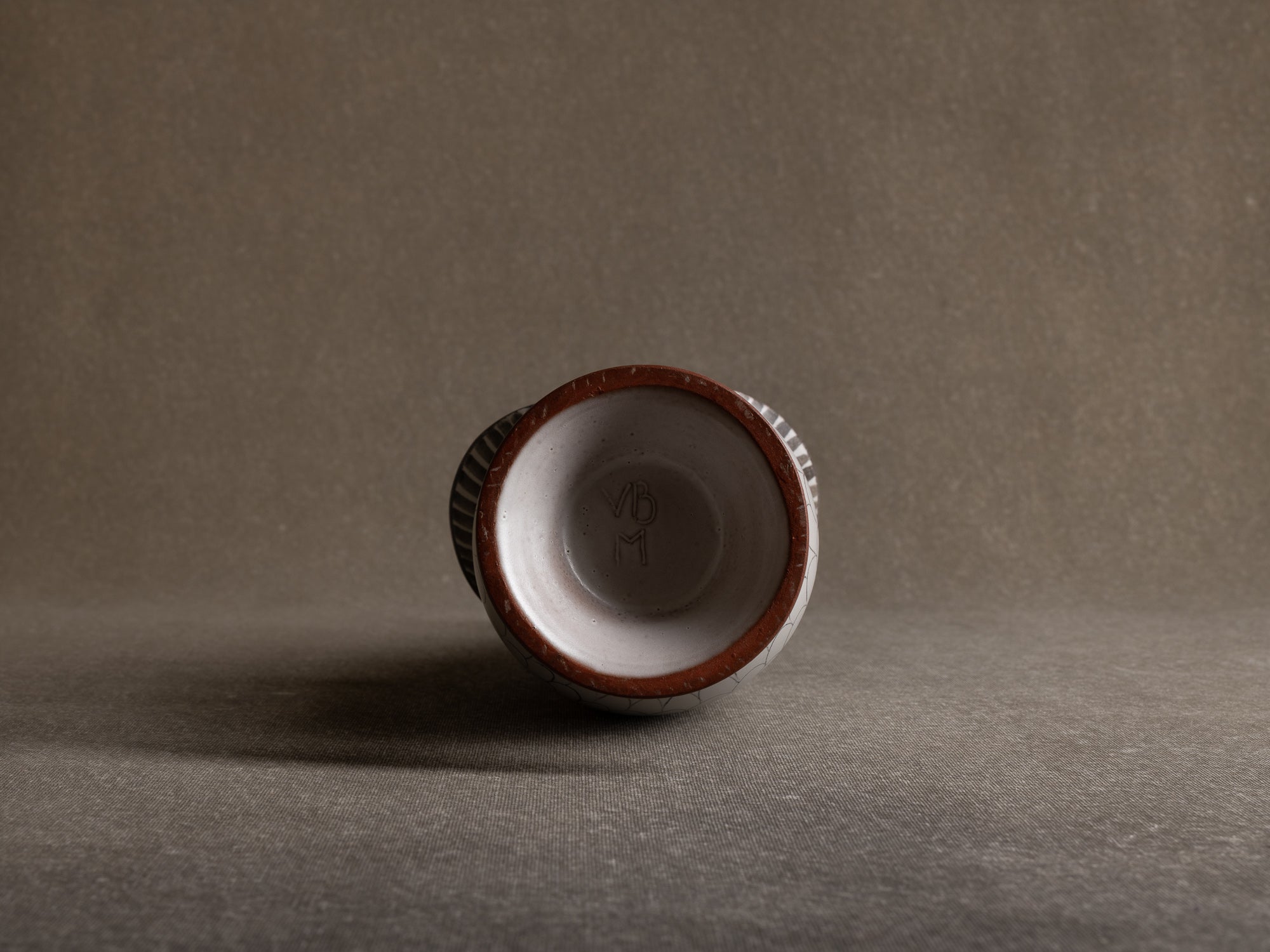 Vase-Sculpture oiseau en faïence par Maria Kohler pour Villeroy & Boch, Allemagne (années 1950)..Vase-Sculpture bird in earthenware by Maria Kohler for Villeroy & Boch, Germany (1950s)