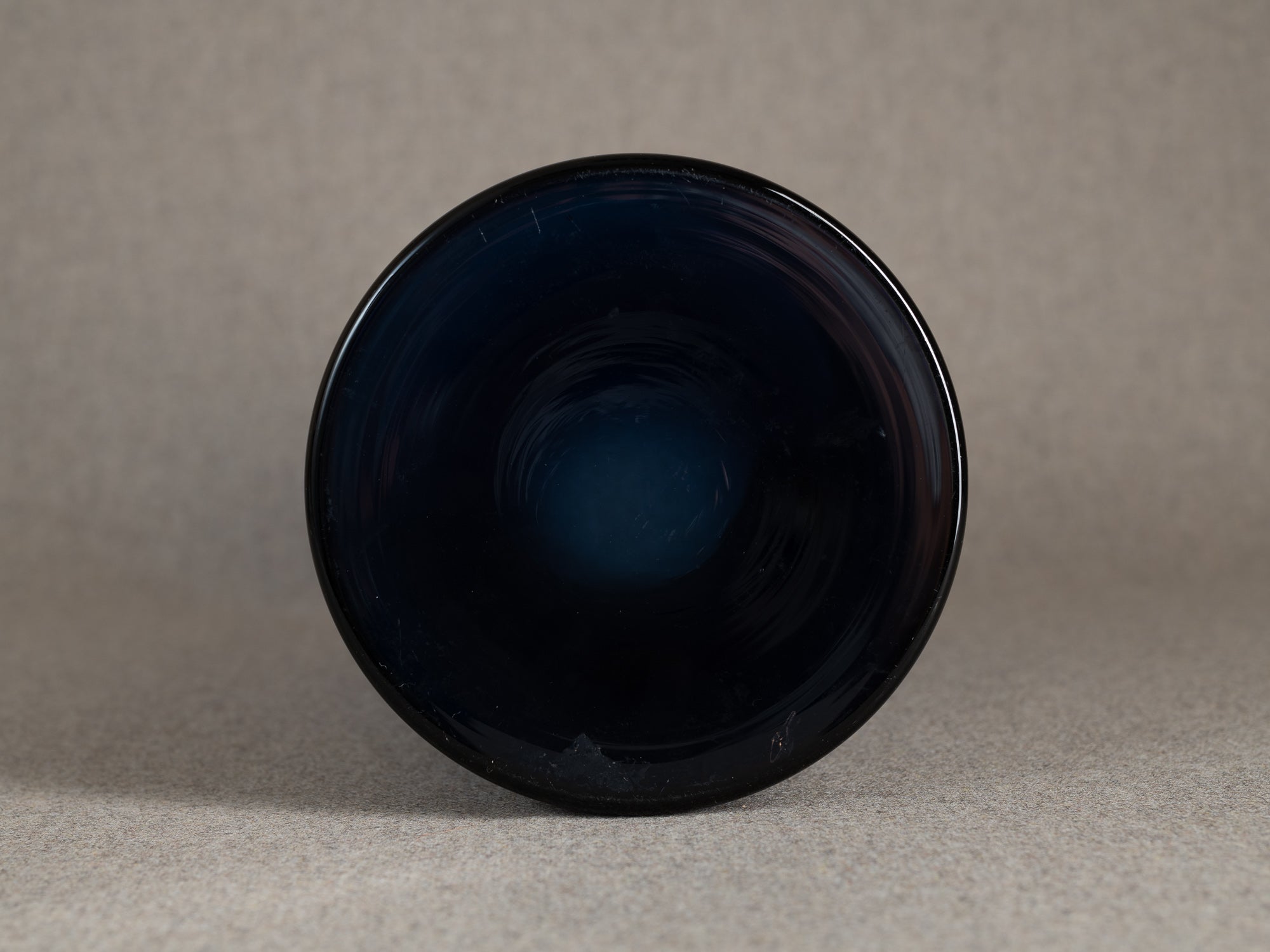 Grand vase bleu "Purtilo" de Kaj Franck pour Nuutajärvi Notsjo, Finlande (1967-72)..Large blue Purtilo vase by Kaj Franck for Nuutajärvi Notsjo, Finland (1967-72)