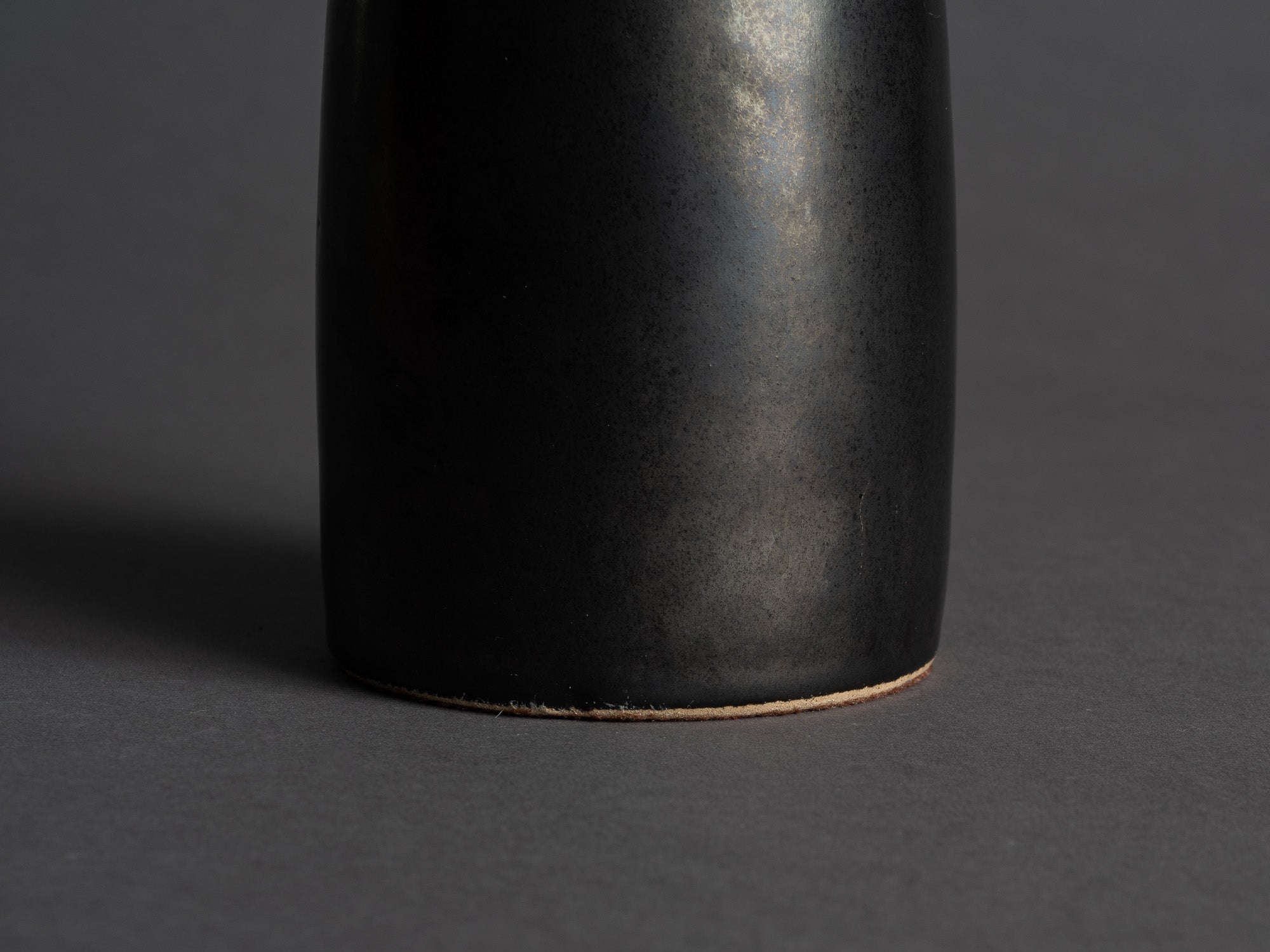 Vase biomorphique d'Otto Gerharz pour Otto Keramik, Allemagne (vers 1968)..Biomorphic freeform vase by Otto Gerharz for Otto Keramik, Germany (circa 1968)