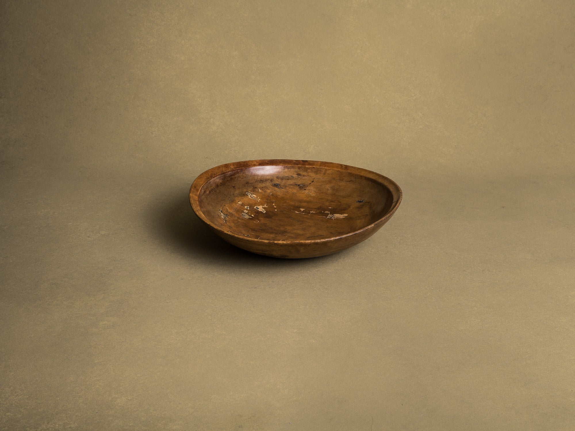 Rare et ancienne coupe de mariage en bouleau, art paysan, Suède (Fin du XVIIIe / début du XIXe siècle)..Unique Old birchwood carved wedding bowl, Peasant art, Sweden (Late 18th / early 19th century)
