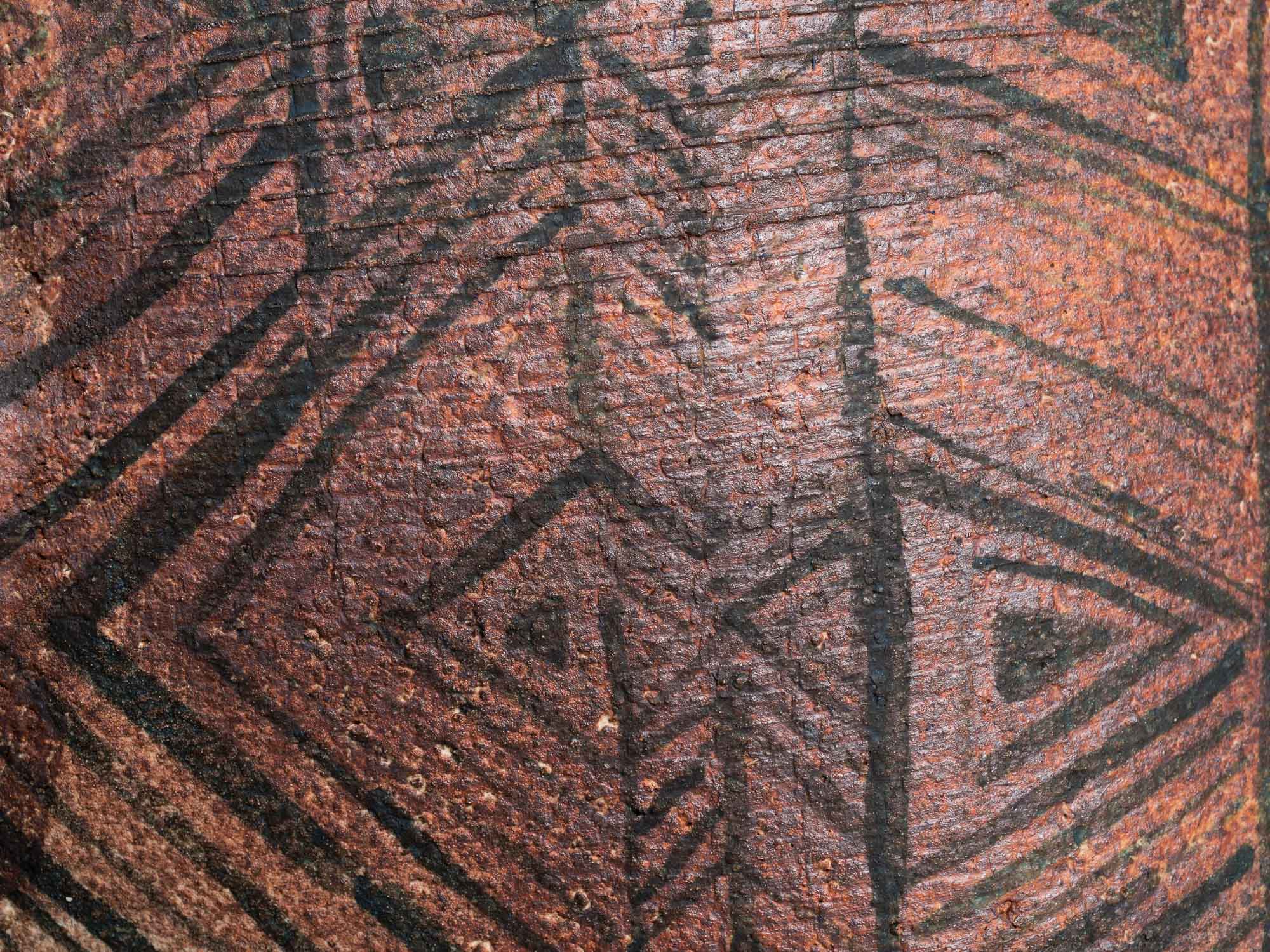 Rare vase monumental en grès de La Borne par Jacques Laroussinie, France (vers 1975)..Rare monumental stoneware vase from La Borne by Jacques Laroussinie, France (circa 1975)