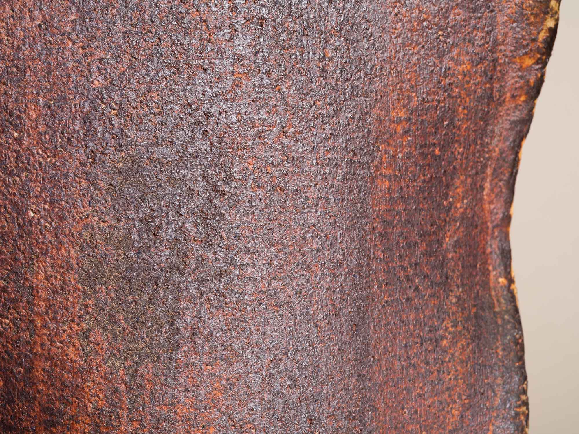 Rare vase monumental en grès de La Borne par Jacques Laroussinie, France (vers 1975)..Rare monumental stoneware vase from La Borne by Jacques Laroussinie, France (circa 1975)