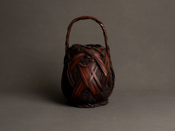Hanakago, Panier en bambou pour l'ikebana, Japon (Ère Taishō / début ère Shōwa)..Huge Hanakago Ikebana bamboo basket, Japan (Taishō era / early Shōwa era)