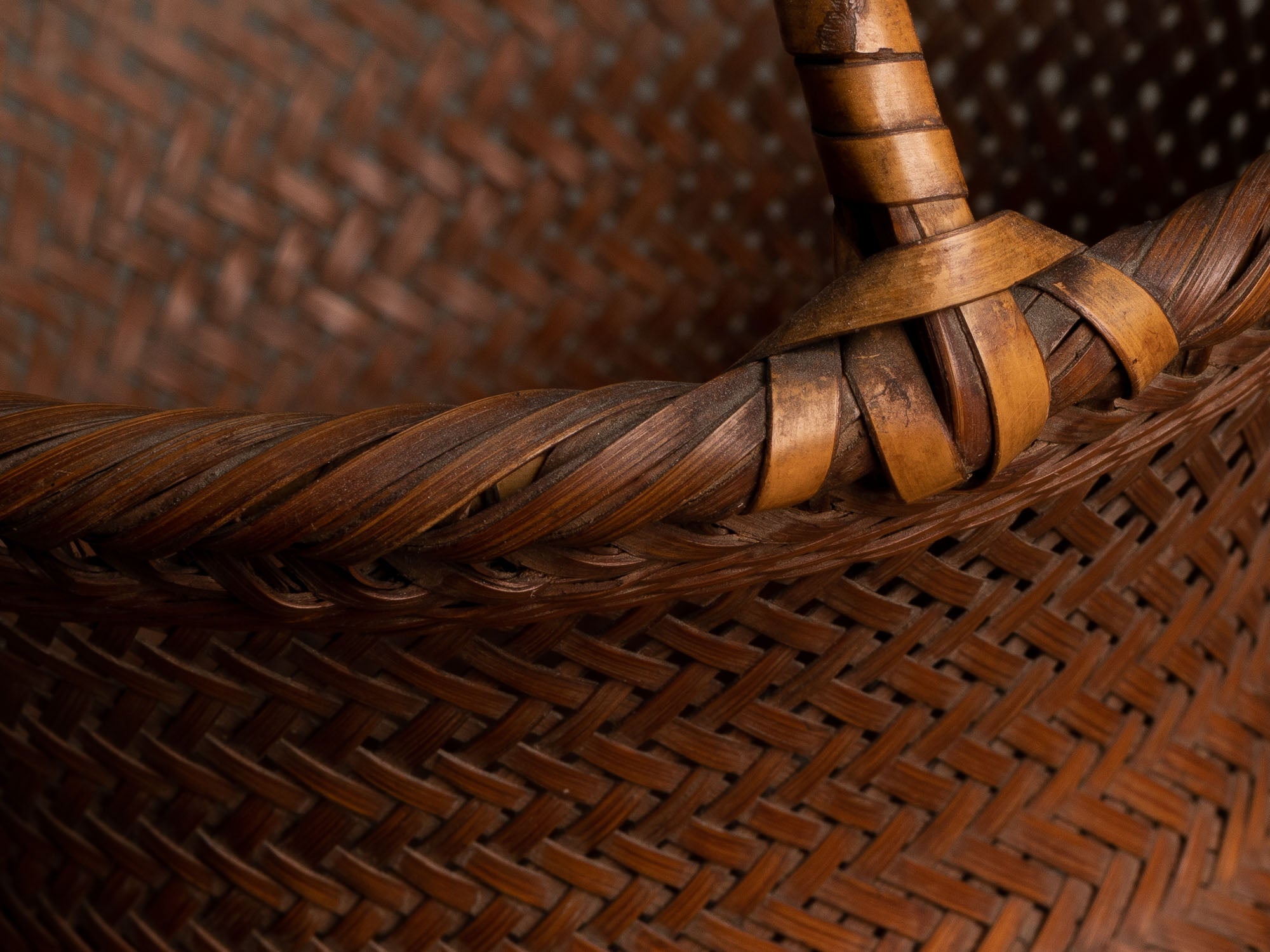 Hanakago, Panier signé en bambou pour l'ikebana, Japon (Ère Taishō / début ère Shōwa)..Huge Hanakago Ikebana bamboo basket, Japan (Taishō era / early Shōwa era)