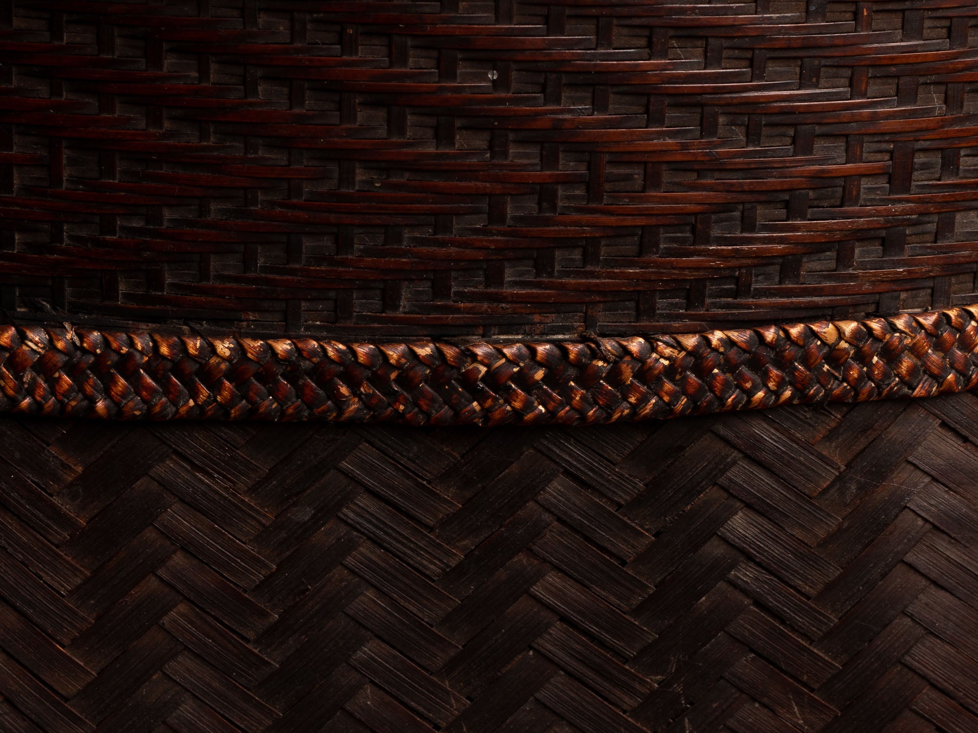 Sumitorikago, coupe / panier en bambou, cérémonie du thé, Japon (ère Shōwa)..Sumitorikago bamboo charcoal basket, chanoyu, Japan (Shōwa era)
