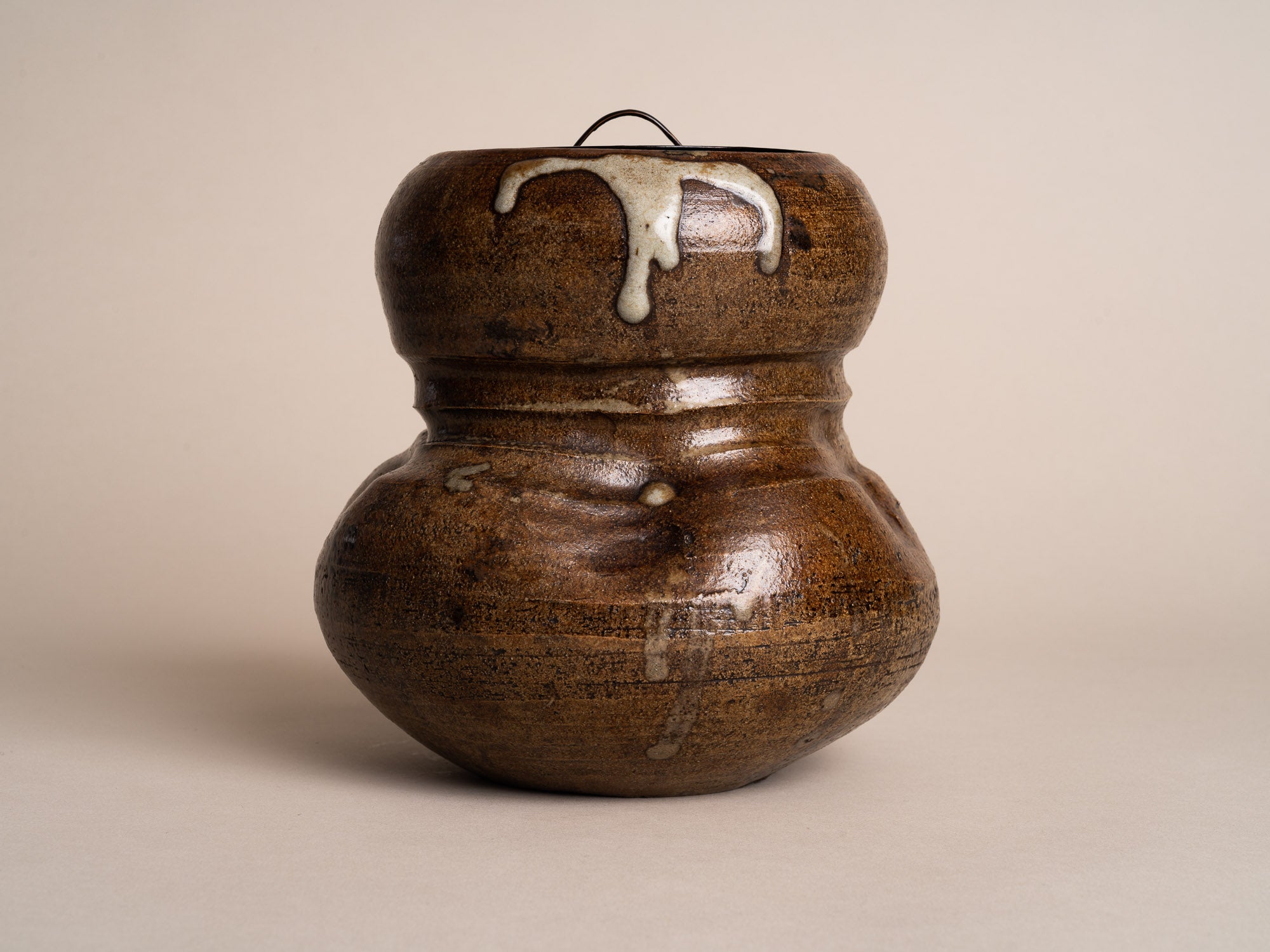 Mizusashi, Pot couvert à eau de type Seto, Japon (Fin époque Edo / ére Meiji)..Seto ware water pot Mizusashi , Japan (Late Edo period / Meiji Era)