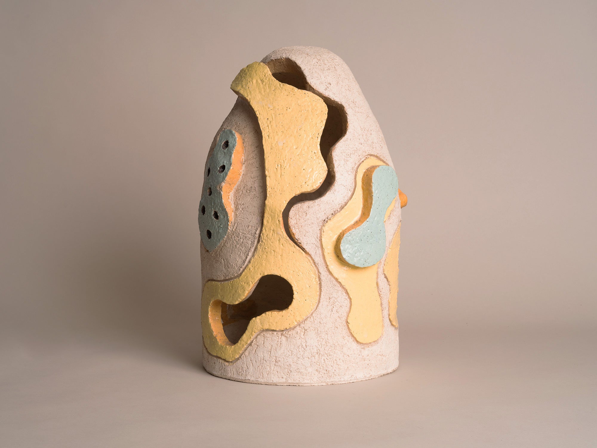 Lampe‑Sculpture postmoderne, France (vers 1985)..Sculptural postmodern lamp, France (Circa 1985)