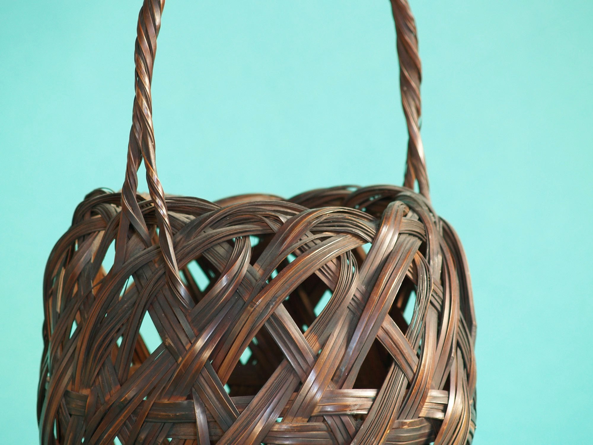 Hanakago, Panier en bambou pour l'ikebana, Japon (Ère Taishō / début ère Shōwa)..Huge Hanakago Ikebana bamboo basket, Japan (Taishō era / early Shōwa era)