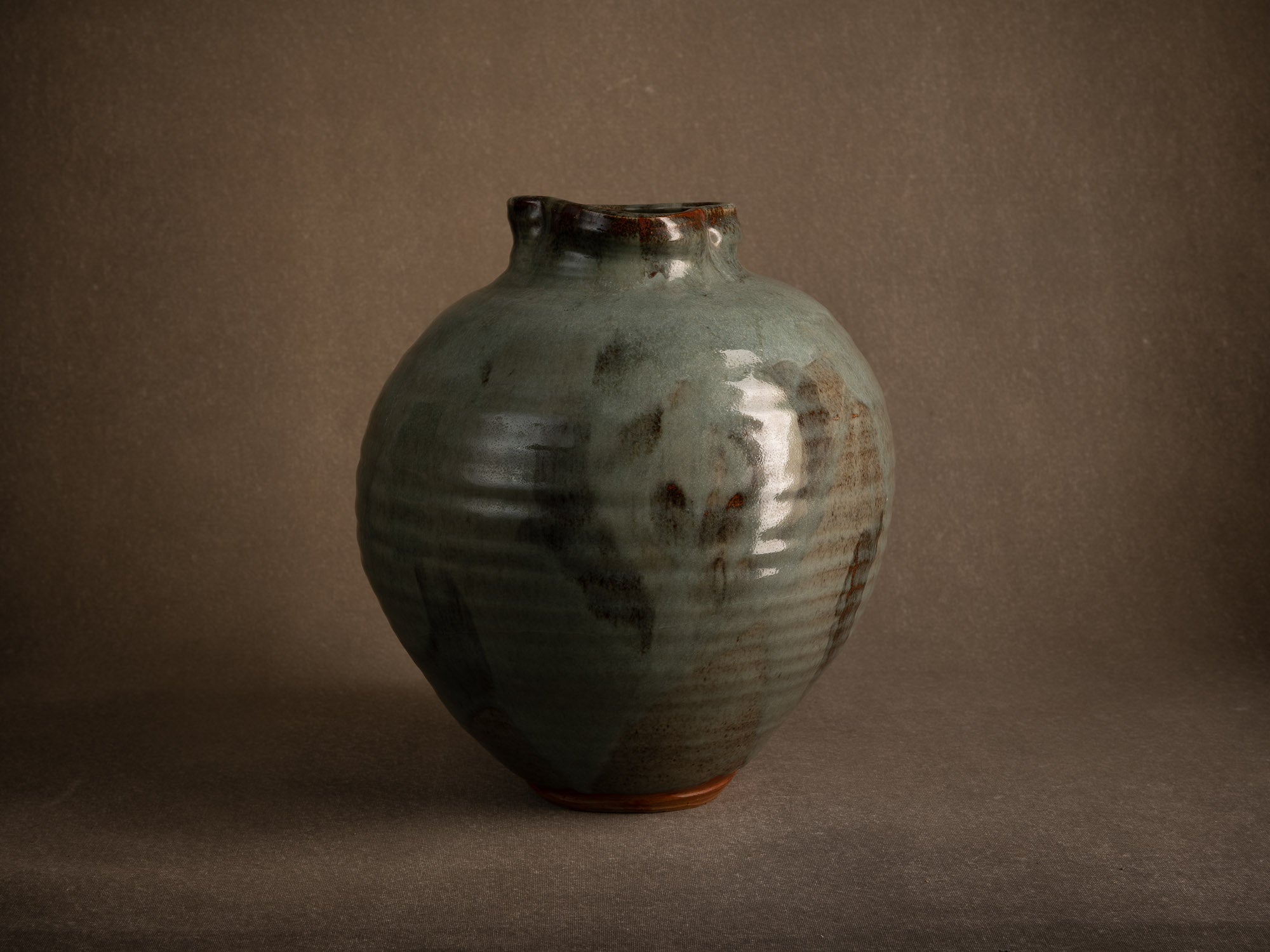 Rare grande jarre tsubo d'Hervé Rousseau à la Borne, France (vers 1983)..La Borne tsubo jar / pot by Hervé Rousseau, France (circa 1983)