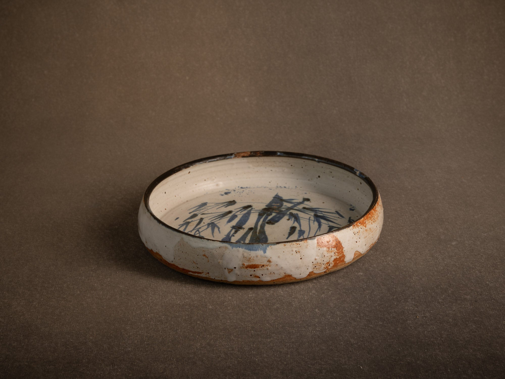 Coupe en grès à décor sumi-e de Jacques Marchand, France (Vers 1975)..Stoneware bowl with sumi-e decoration by Jacques Marchand, France (Circa 1975)