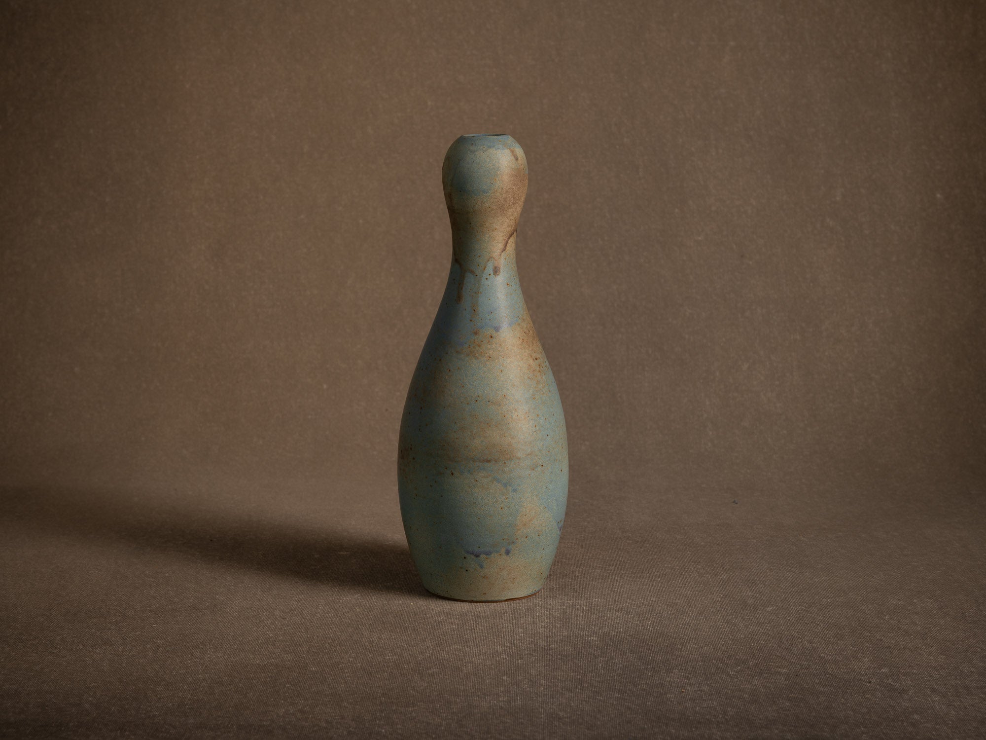 Vase coloquinte hyotan en grès de Roger Jacques, France (vers 1975)..Oustanding japonisme hyotan vase by Roger Jacques in Saint‑Amand‑en‑Puisaye, France (circa 1975)