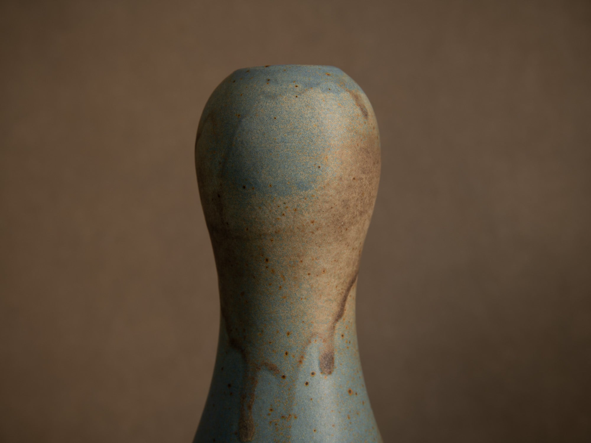 Vase coloquinte hyotan en grès de Roger Jacques, France (vers 1975)..Oustanding japonisme hyotan vase by Roger Jacques in Saint‑Amand‑en‑Puisaye, France (circa 1975)