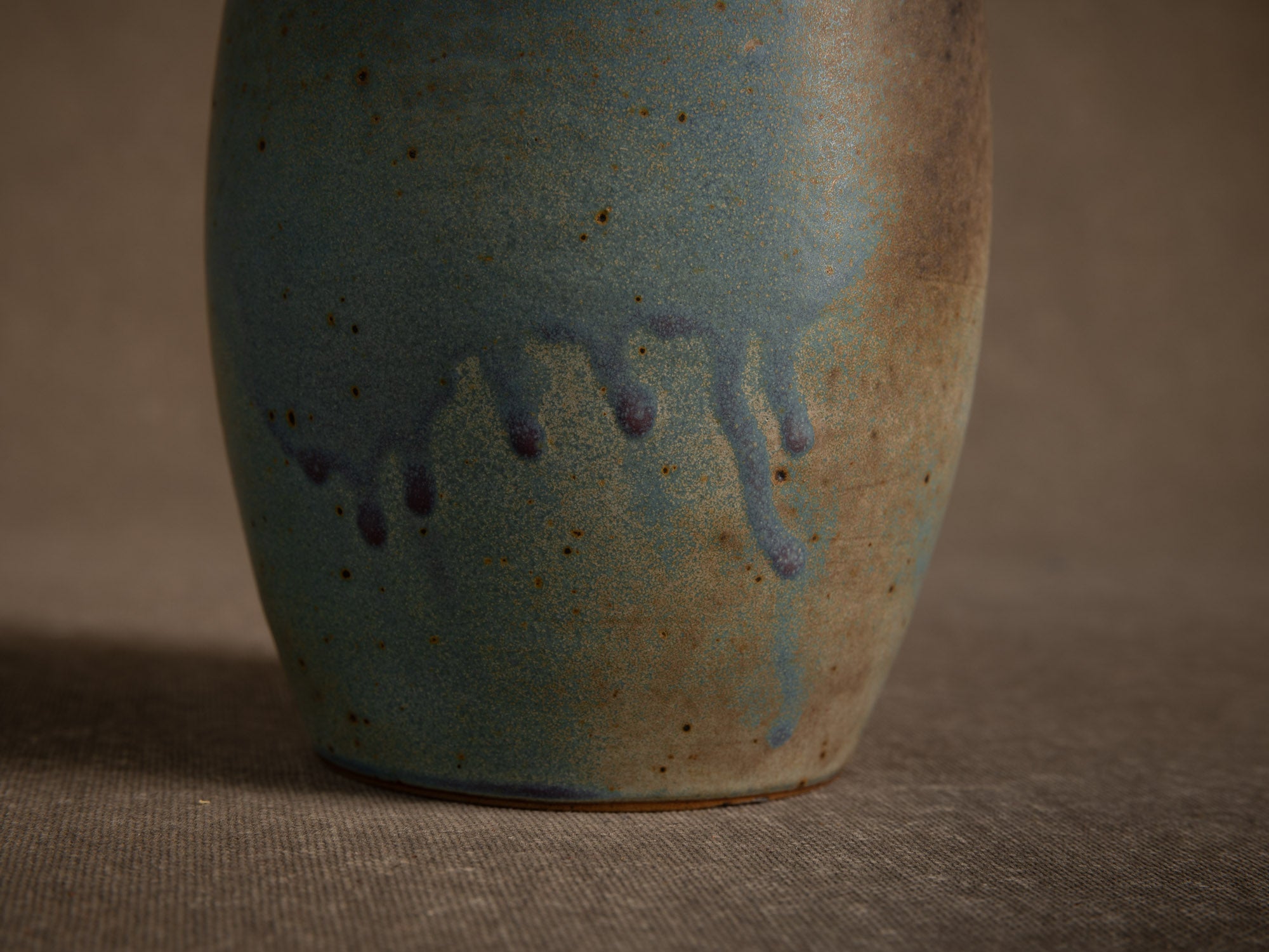 Vase coloquinte hyotan en grès de Roger Jacques, France (vers 1975)..Oustanding japonisme hyotan vase by Roger Jacques in Saint‑Amand‑en‑Puisaye, France (circa 1975)