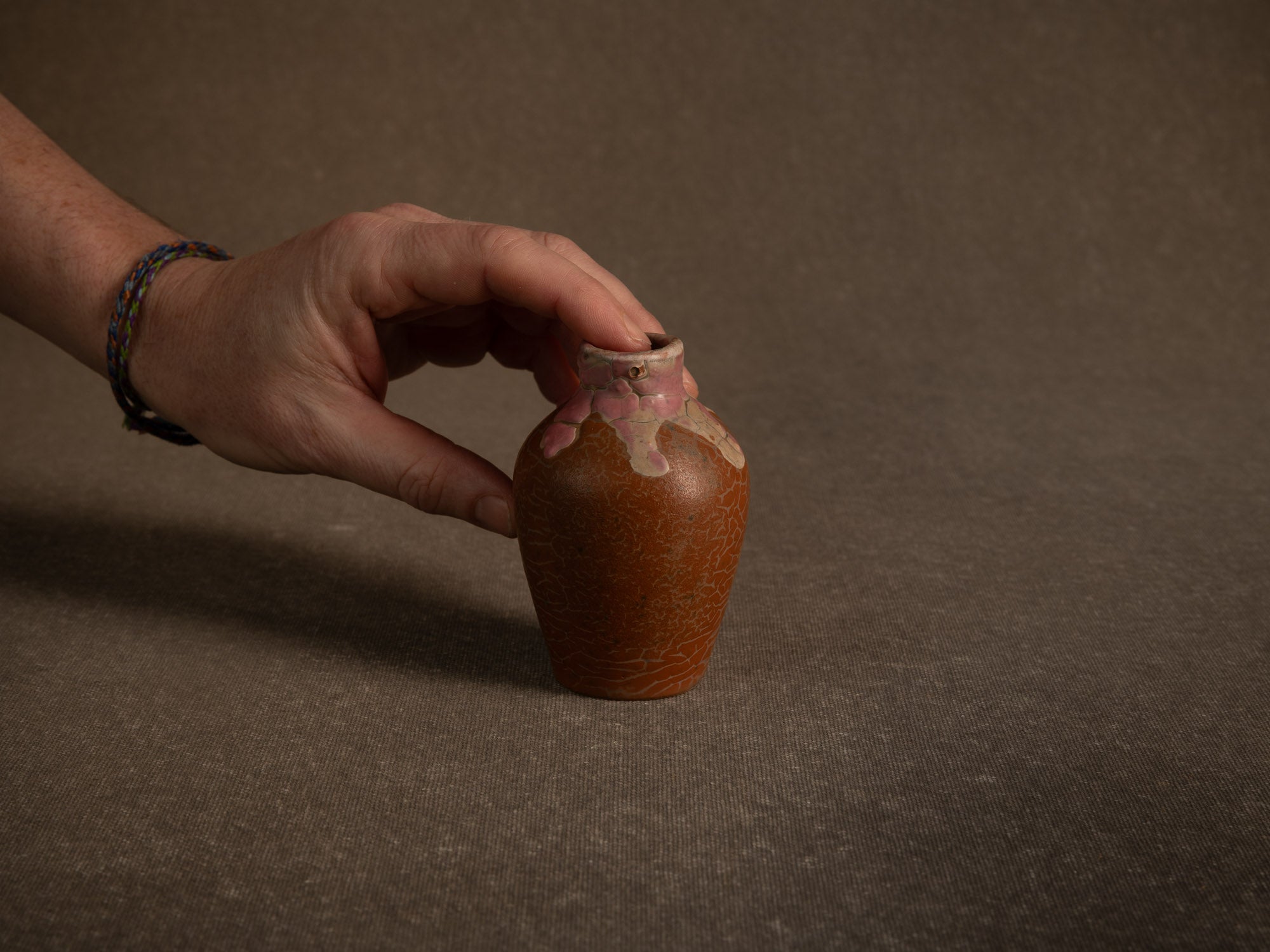 Cha‑ire, pot à poussière de thé en grès de l'École de Carriès, France (vers 1900-20)..Chaire, Carriès School stoneware tea dust pot / tea caddy, France (circa 1900-20)