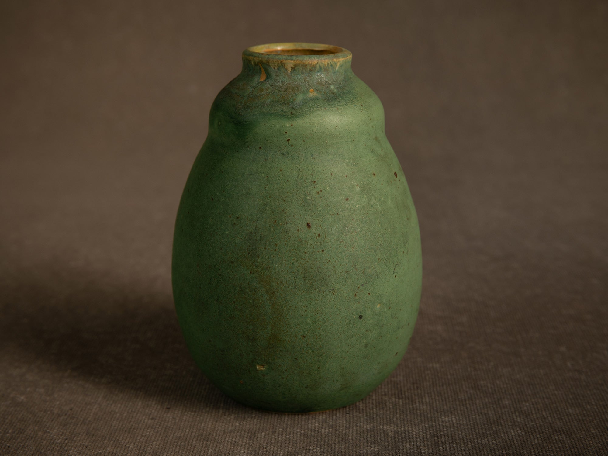 Vase tokkuri en grès de Jean Garillon à Soufflenheim, France (vers 1920)..Nice tokkuri gourd-shaped stoneware vase by Jean Garillon in Soufflenheim, France (circa 1920)