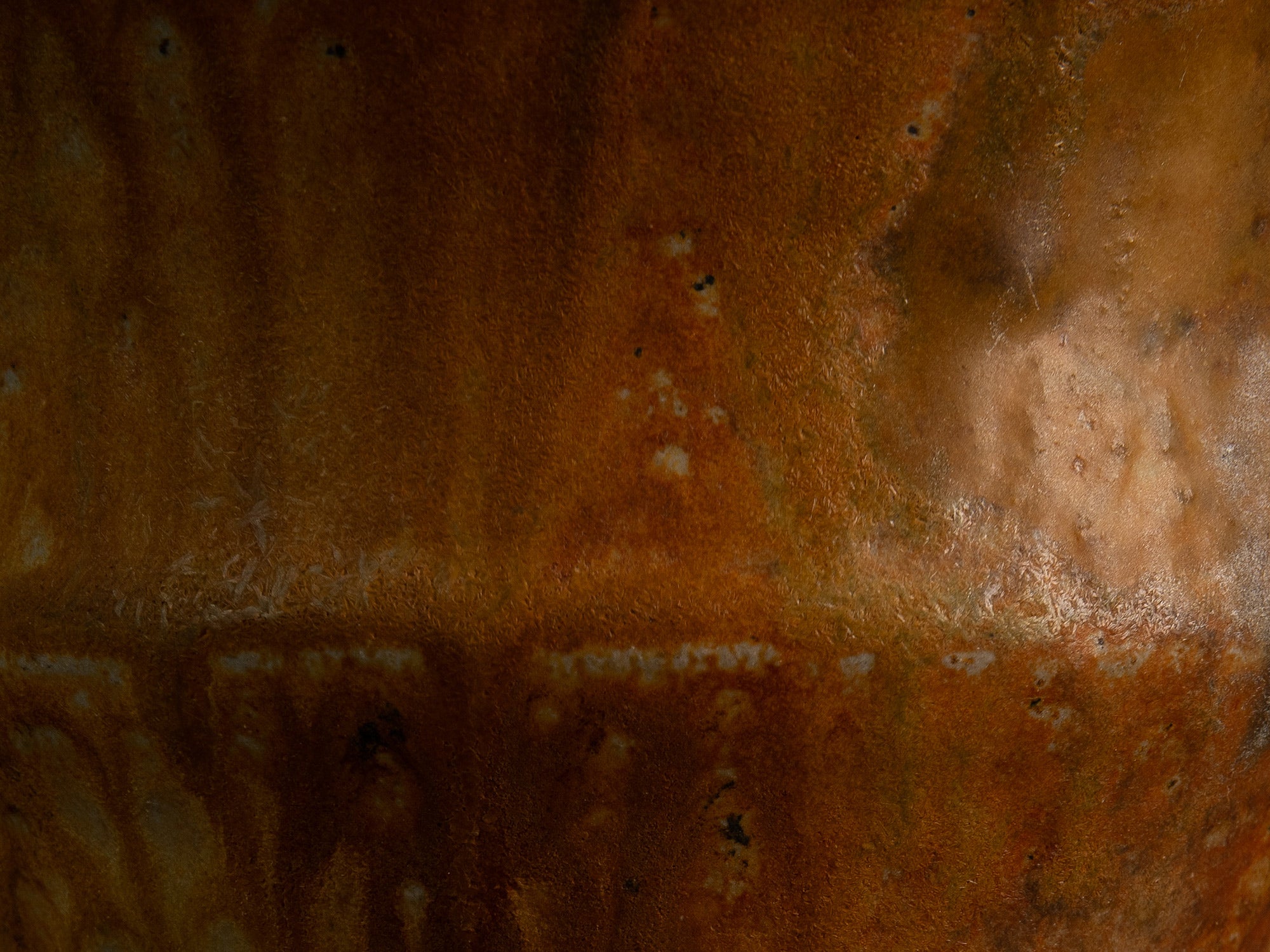Vase cornet en grès de La Borne par Jean‑Eugène Bedu pour Primavera, France (vers 1920)..Stoneware trumpet vase from La Borne by Jean‑Eugène Bedu for Primavera, France (circa 1920)