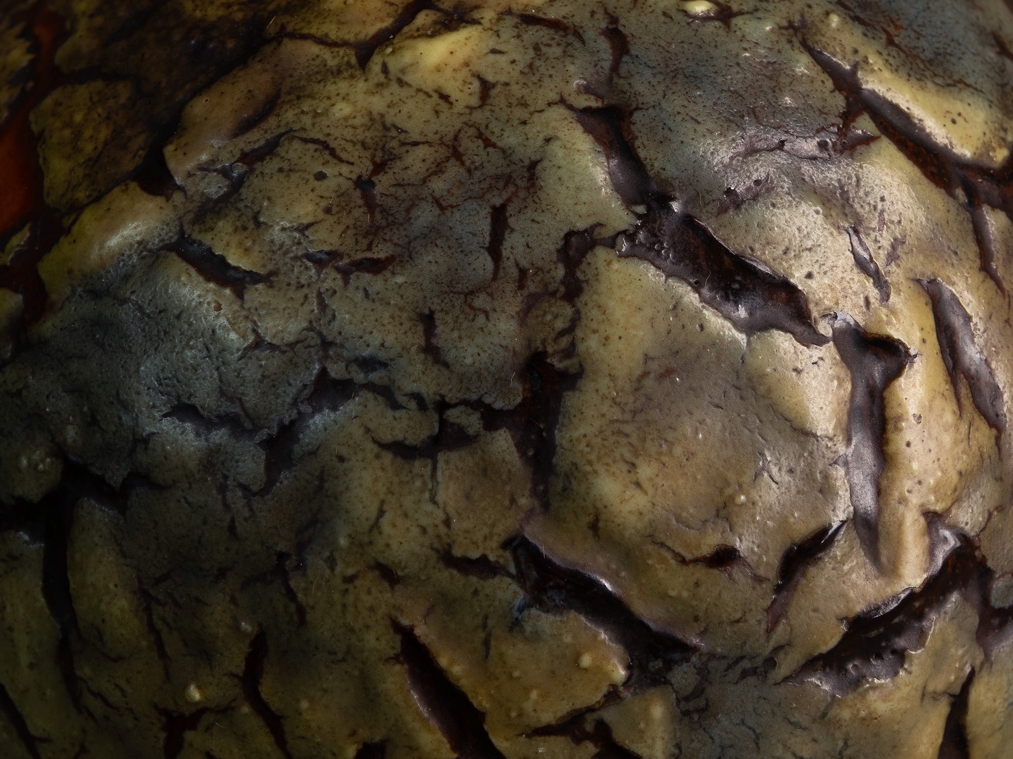 Rare vase en grès monté en lampe, Louis Dage à Antony, France (vers 1925-30)..Rare stoneware Louis Dage vase mounted in lamp, France (circa 1925-30)