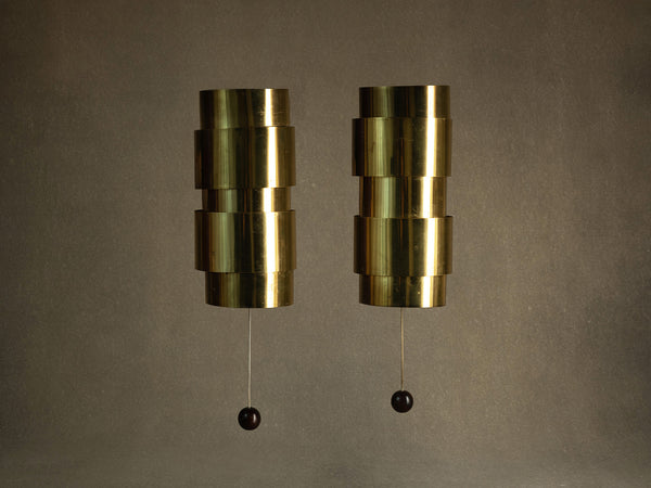 Paire d'appliques "Aristokrat" par Fröseke AB Nybrofabriken, Suède (Années 1960)..Pair of "Aristokrat" wall lamps by Fröseke AB Nybrofabriken, Sweden (1960s)
