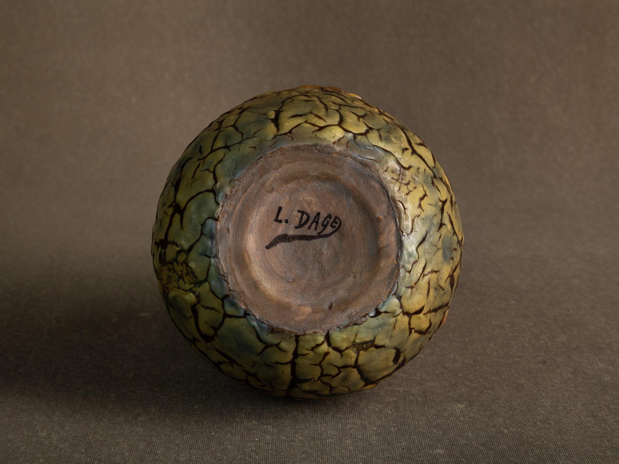 Rare vase en grès monté en lampe, Louis Dage à Antony, France (vers 1925-30)..Rare stoneware Louis Dage vase mounted in lamp, France (circa 1925-30)