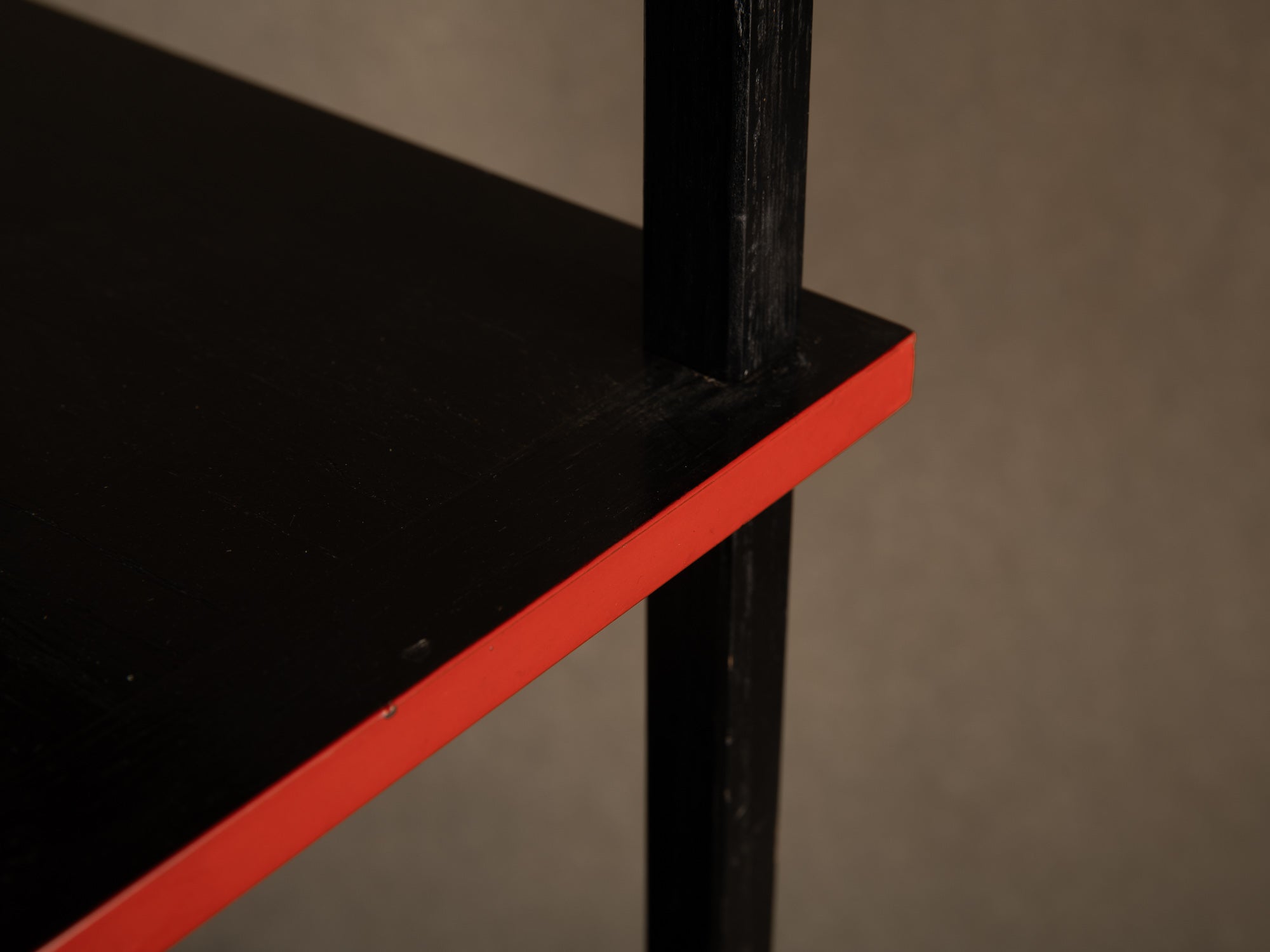 Table à thé Tana pour la cérémonie du thé / guéridon en laque, Japon (vers 1950-70)..Mingei Tana, tea ceremony table or stand / occasional table, Japan (circa 1950-70)