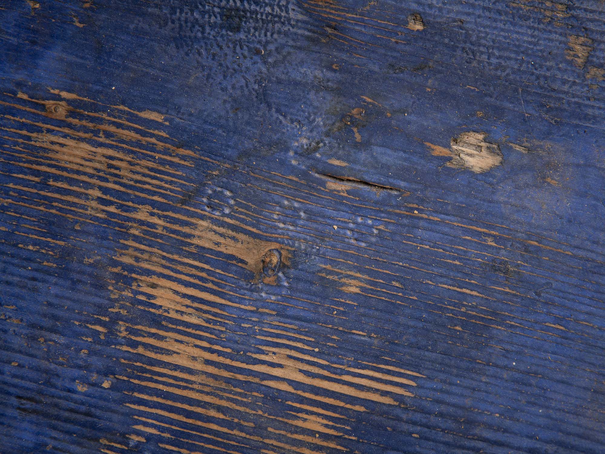 Lähker, remarquable gourde tonnelet en bois, Estonie (XIXe siècle)..Lähker, remarkable wooden barrel-shaped gourd, Estonia (19th century)