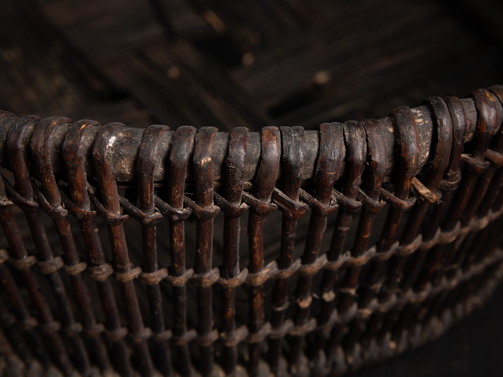 Sõim, panier clayette tressé en osier, Estonie (XIXe siècle)..Sõim, woven wicker harvest basket, Estonia (19th century)