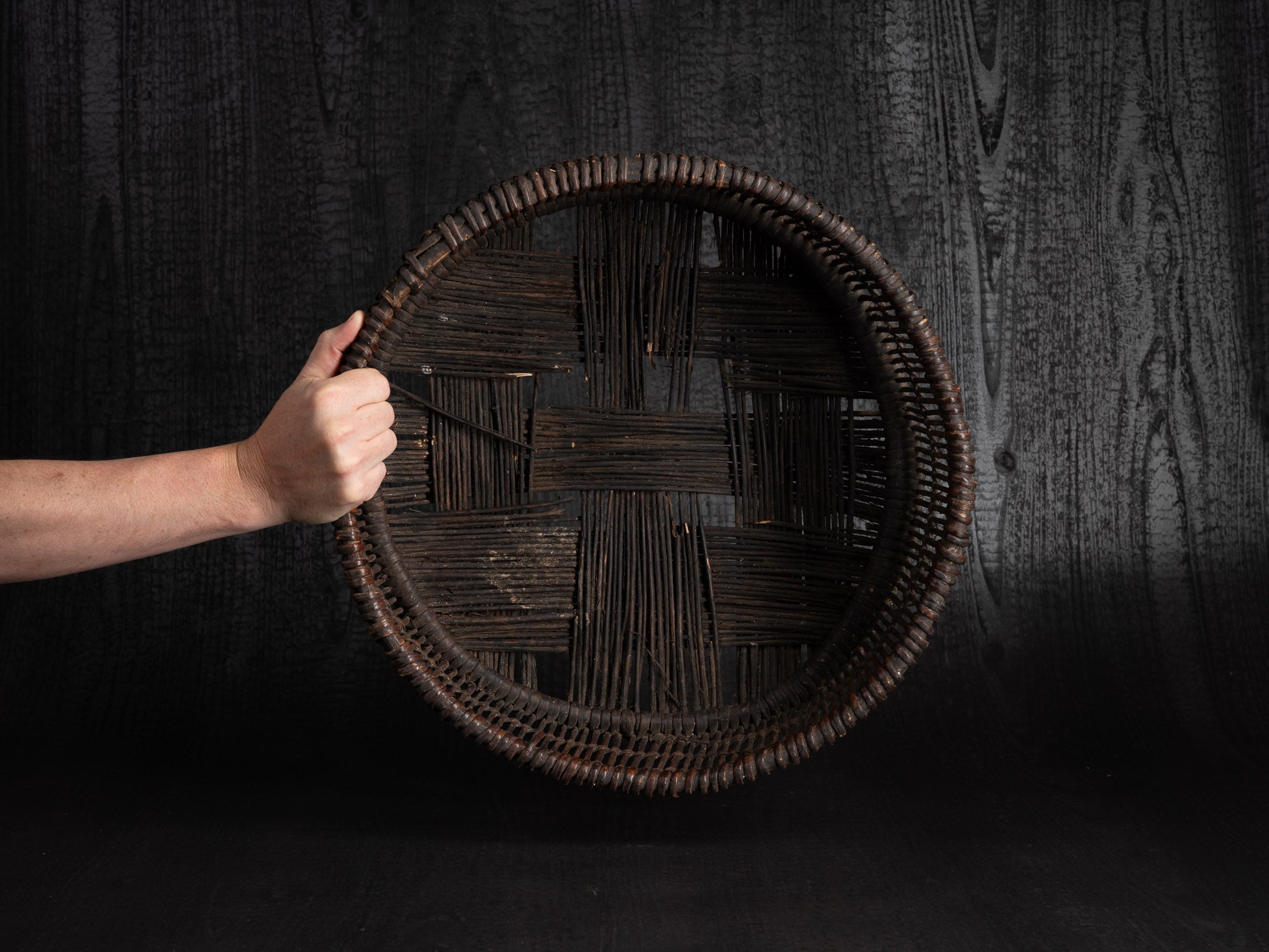 Sõim, panier clayette tressé en osier, Estonie (XIXe siècle)..Sõim, woven wicker harvest basket, Estonia (19th century)