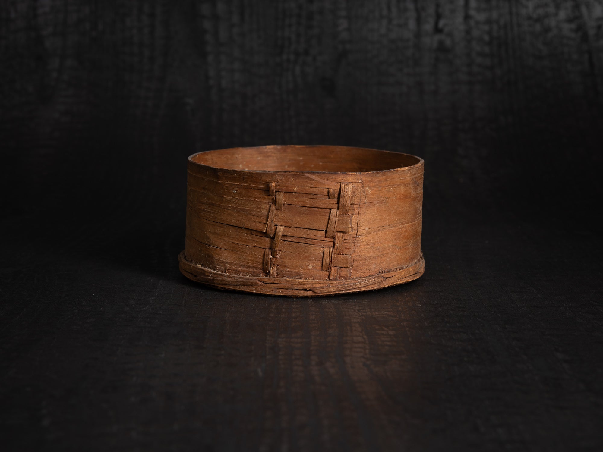 Sõel, petit tamis domestique, Estonie (fin du XVIIIe)..Sõel, small domestic sieve, Estonia (late 18th century)