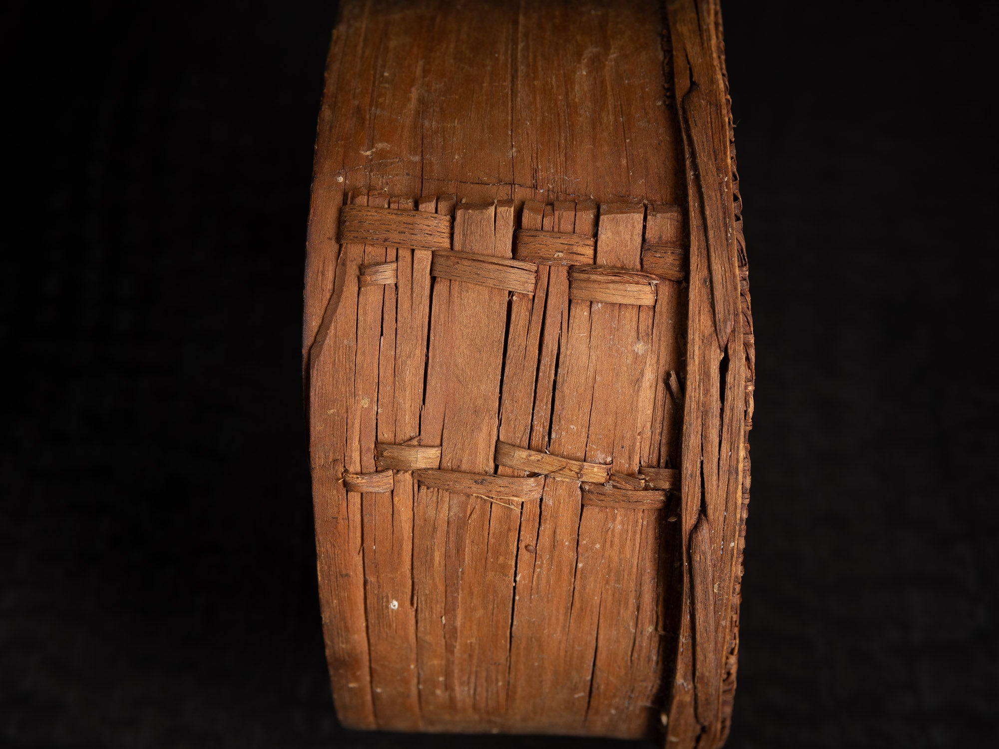 Sõel, petit tamis domestique, Estonie (fin du XVIIIe)..Sõel, small domestic sieve, Estonia (late 18th century)