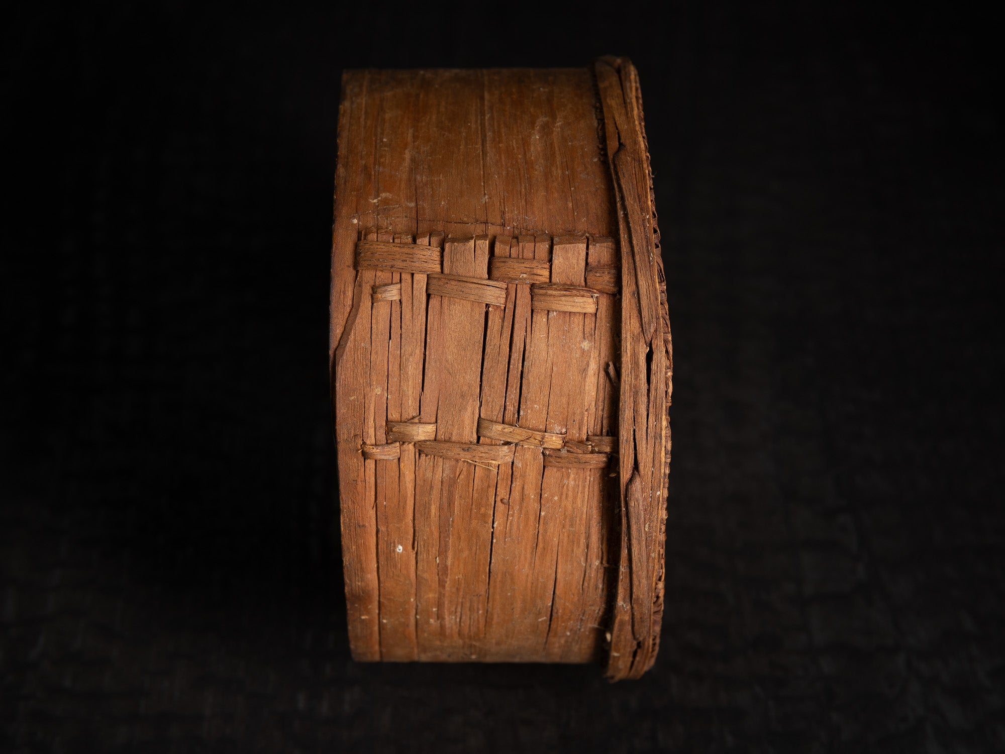 Sõel, petit tamis domestique, Estonie (fin du XVIIIe)..Sõel, small domestic sieve, Estonia (late 18th century)