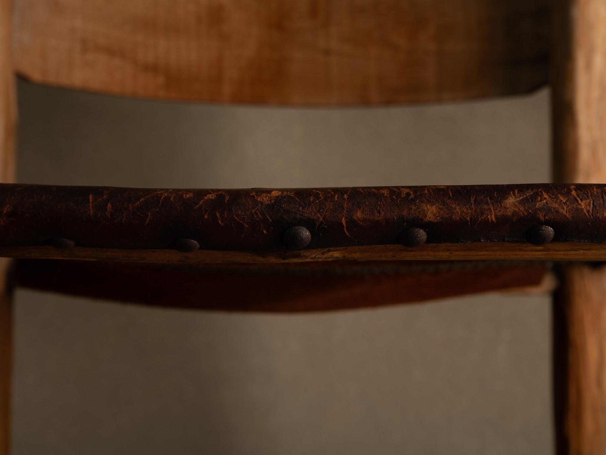 Rare chaise, art paysan vernaculaire, Suède (Fin du XVIIIe siècle)..Rare Chair, vernacular peasant art, Sweden (Late 18th century)