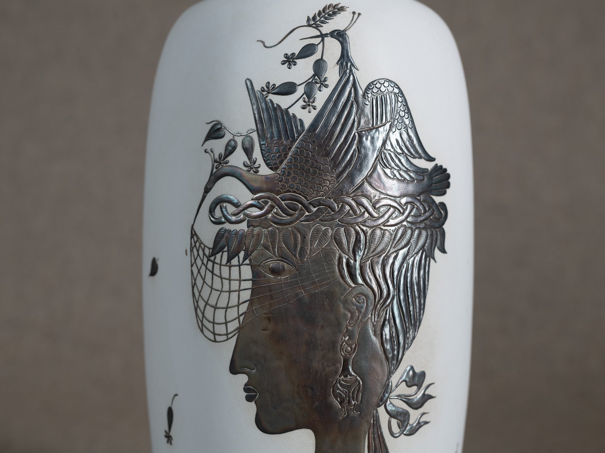 Ensemble de deux vases "Grazia" de Stig Lindberg pour Gustavsberg, Suède (design 1946)..Set of two Grazia Vases by Stig Lindberg for Gustavsberg, Sweden (designed in 1946)