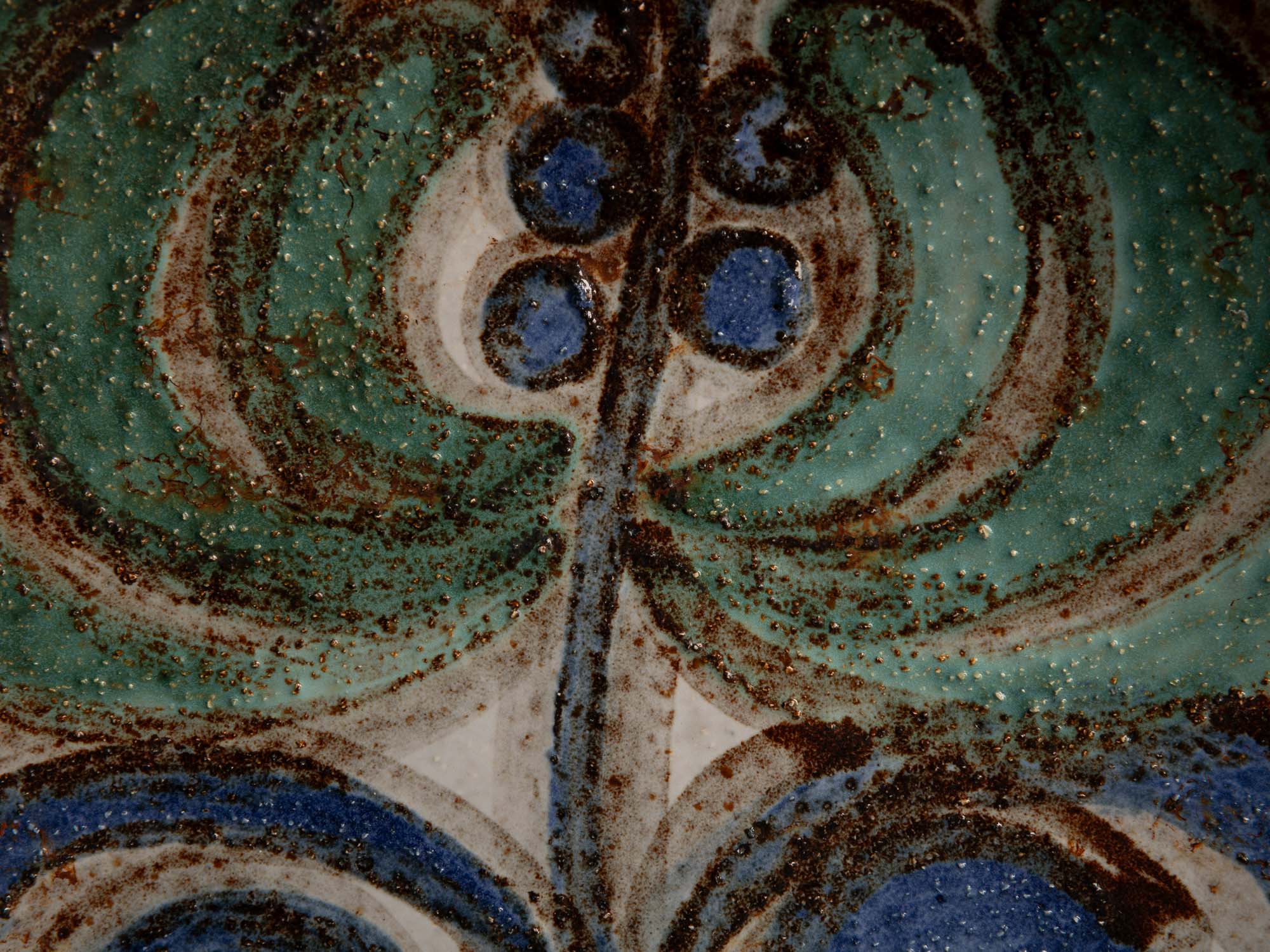 Grande coupe "Kaktus" de Noomi Backhausen & Poul Brandborg  pour Søholm Stentoj, Danemark (vers 1970)..Noomi Backhausen Cactus large bowl for Søholm Stentoj, Denmark (circa 1970)