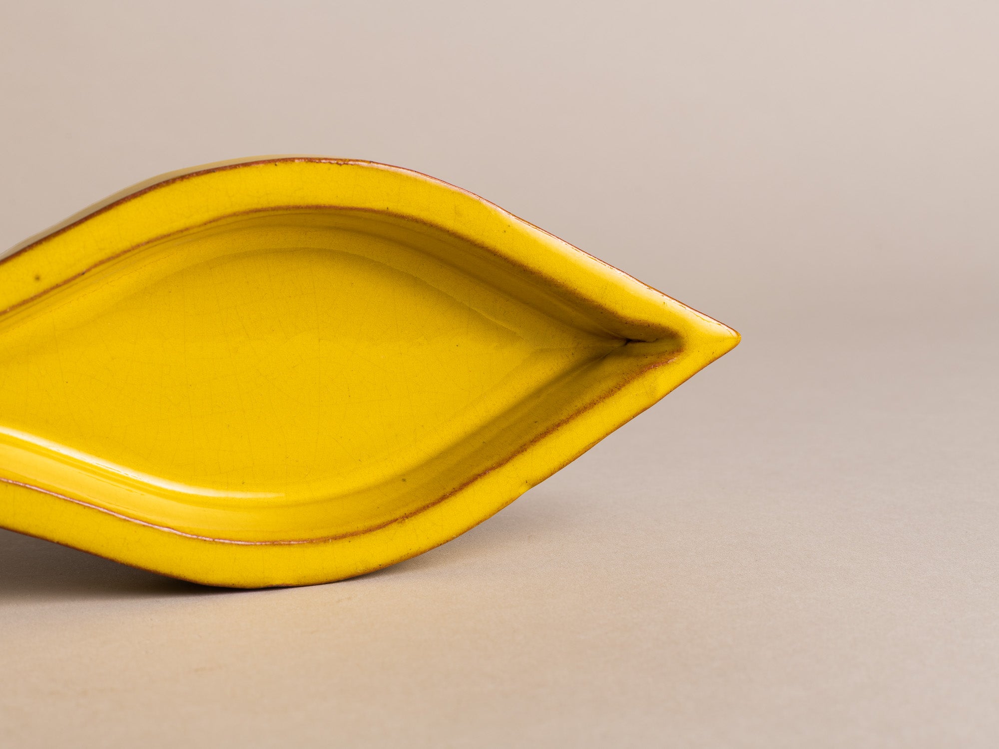 Coupe zoomorphe de Robert Picault pour Cerasarda, Italie (années 1960)..Zoomorphic bowl by Robert Picault for Cerasarda, Italy (1960)