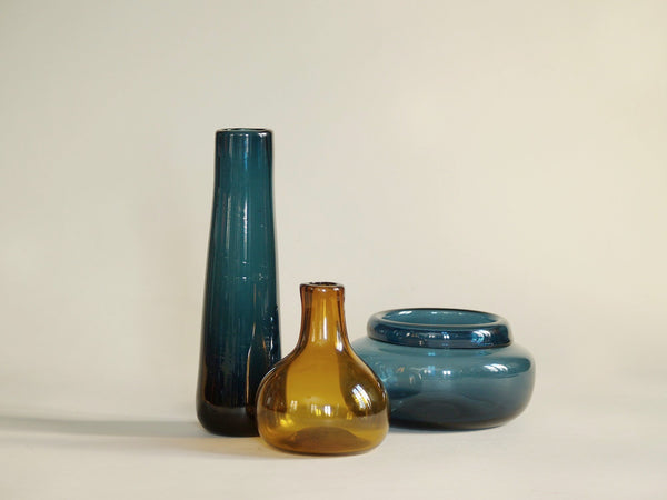 Ensemble de vases en verre soufflé par Claude Morin, France (1979)..Blown glass Set vases by Claude Morin, France (1979)