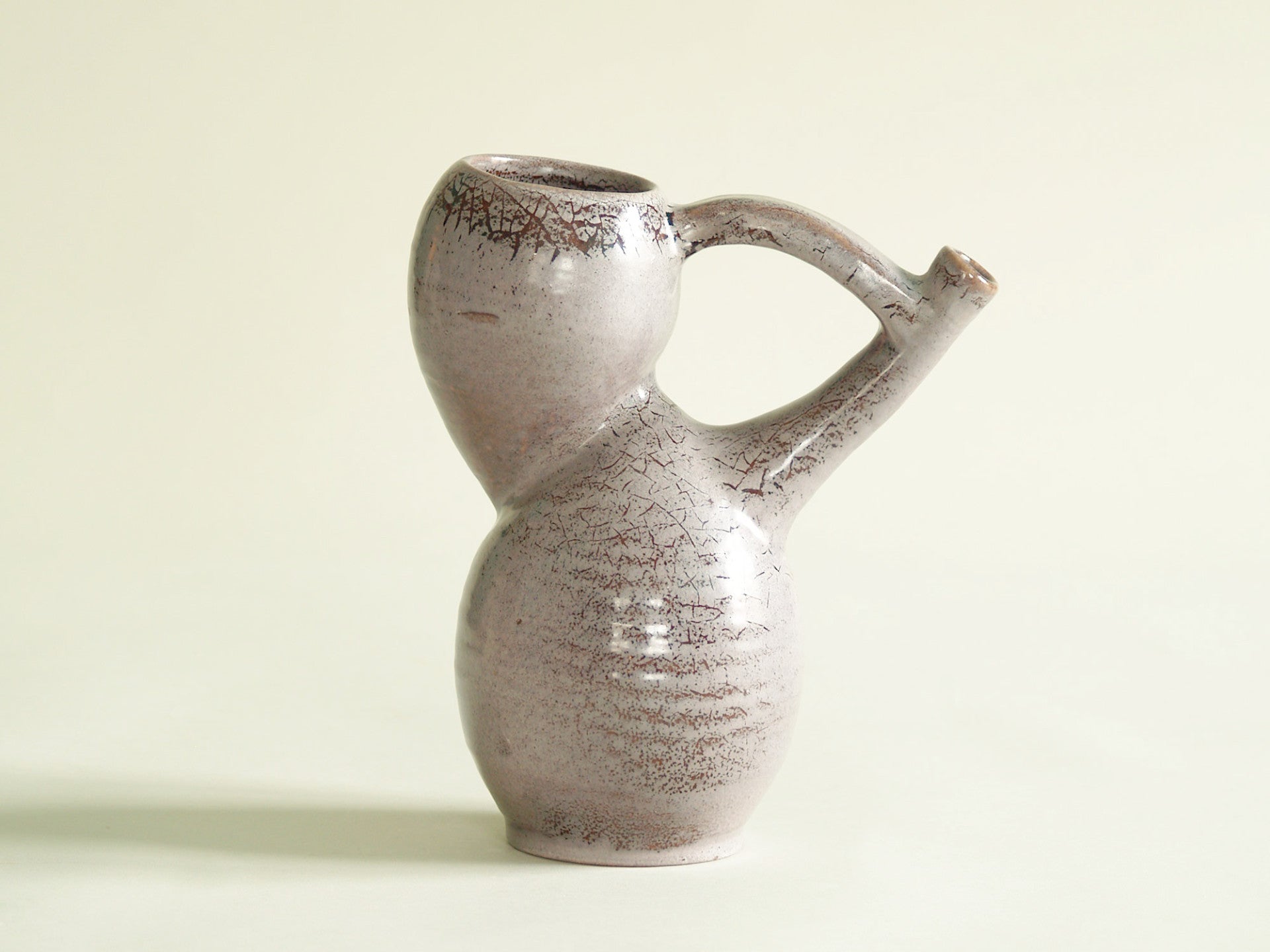 Vase&#x2011Pichet «péruvien» des Potiers d'Accolay, France (vers 1955)..Preclumbian style Vase&#x2011Pitcher by les Potiers d'Accolay, France (ca 1955)