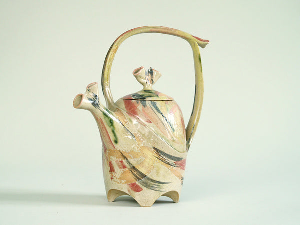 Théière sculpturale en grès, France (vers 1980)..Studio pottery Big Teapot, France (circa 1980)