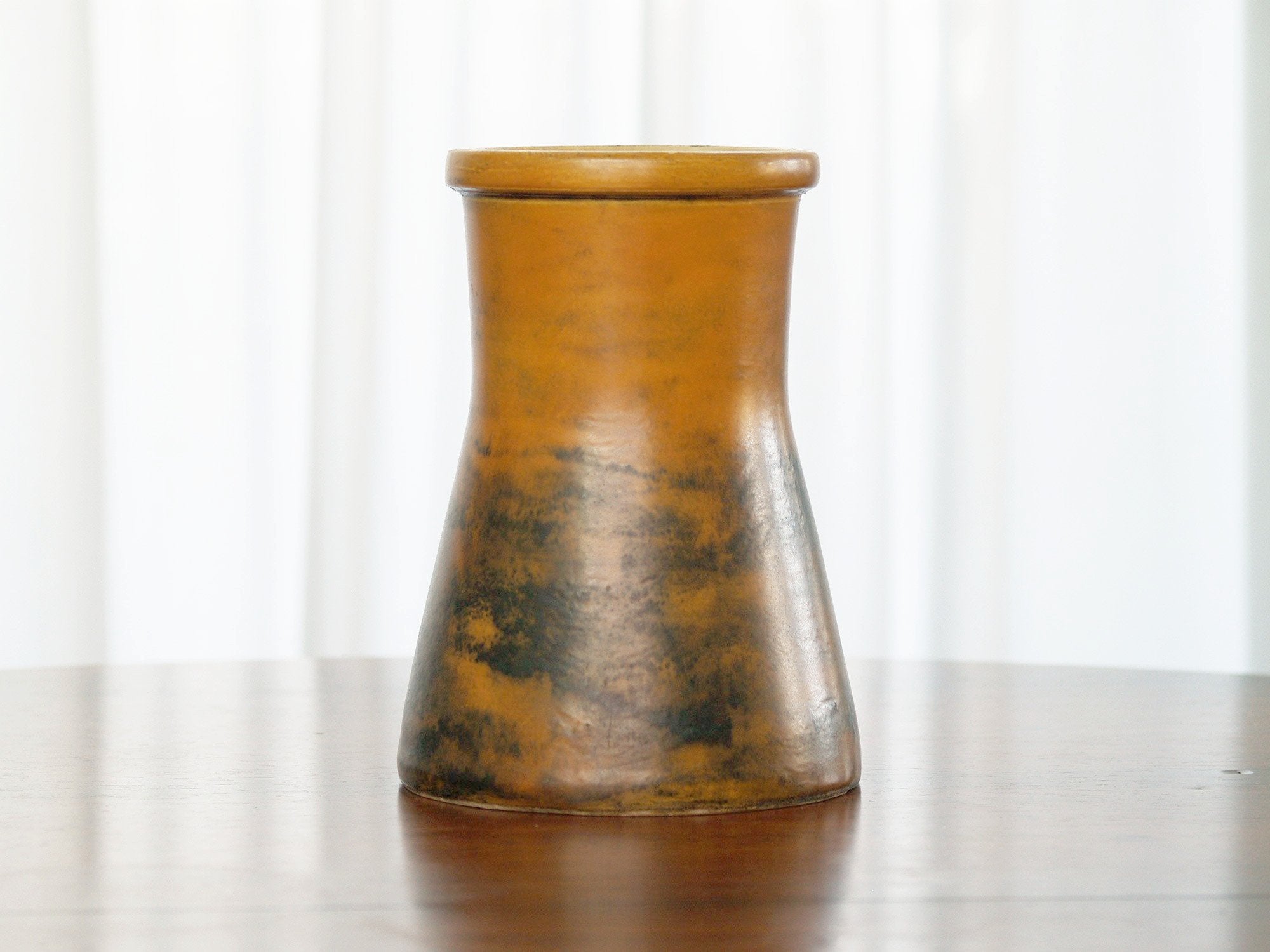 Vase de Jacques Blin, France (vers 1980)..Vase by Jacques Blin, France (circa 1980)