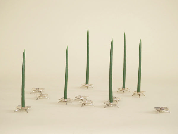 Ensemble de 12 bougeoirs attribués à Hans Bunde pour Cohr Atla, Danemark (vers 1959)..Rare set of 12 Cohr Atla candle holders attributed to Hans Bunde, Denmark (circa 1959)