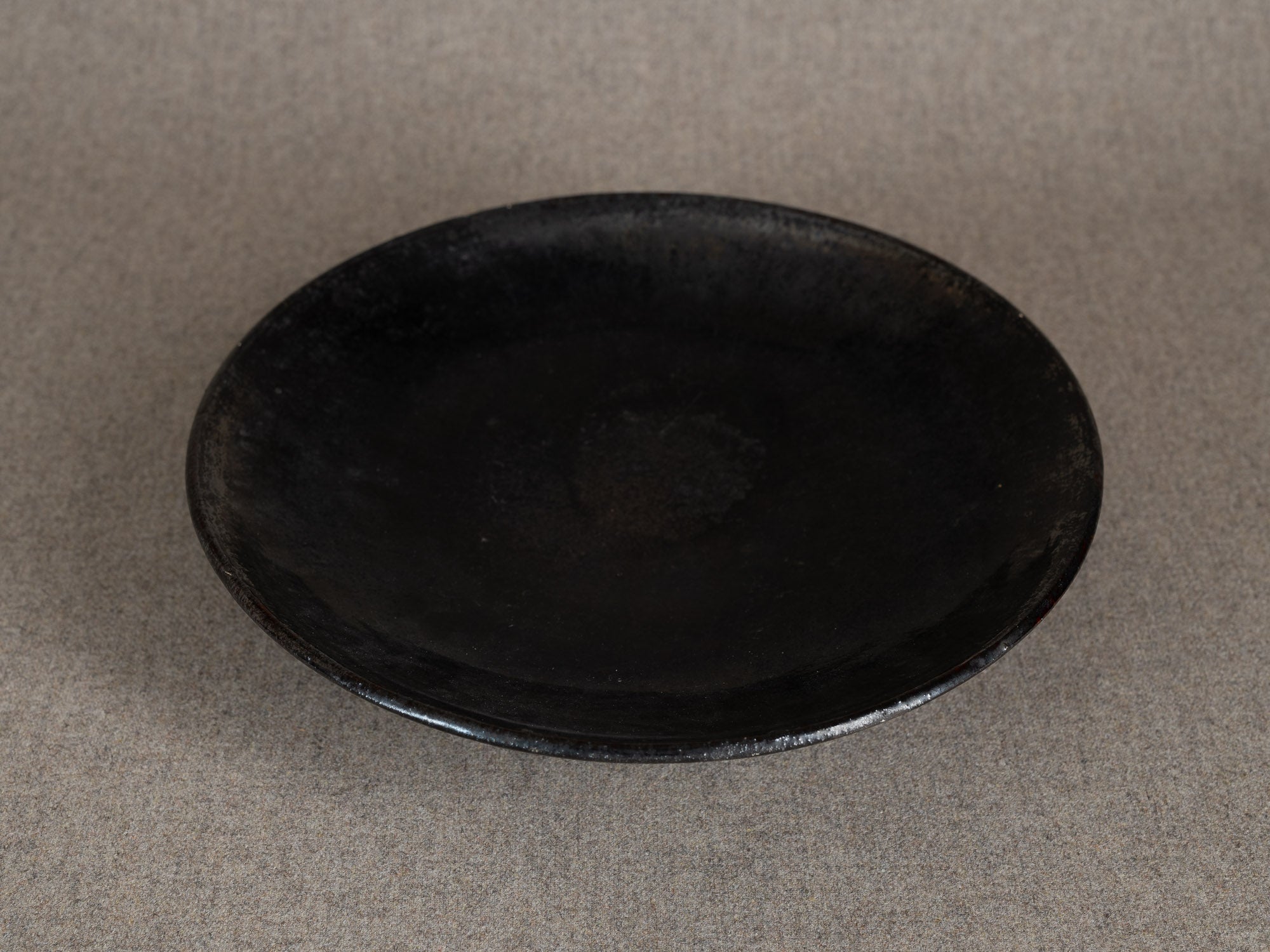 Rare coupe circulaire d'Étienne Noël à Dieulefit, France (vers 1936-39)..Rare circular bowl by Étienne Noël in Dieulefit, France (circa 1936-39)