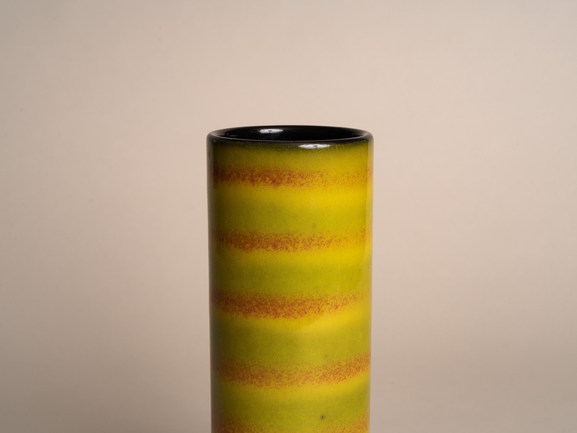 Vase rouleau de Fernand Elchinger à soufflenheim, France (vers 1957-58)..Cylindric vase by Fernand Elchinger in soufflenheim, France (circa 1957-58)