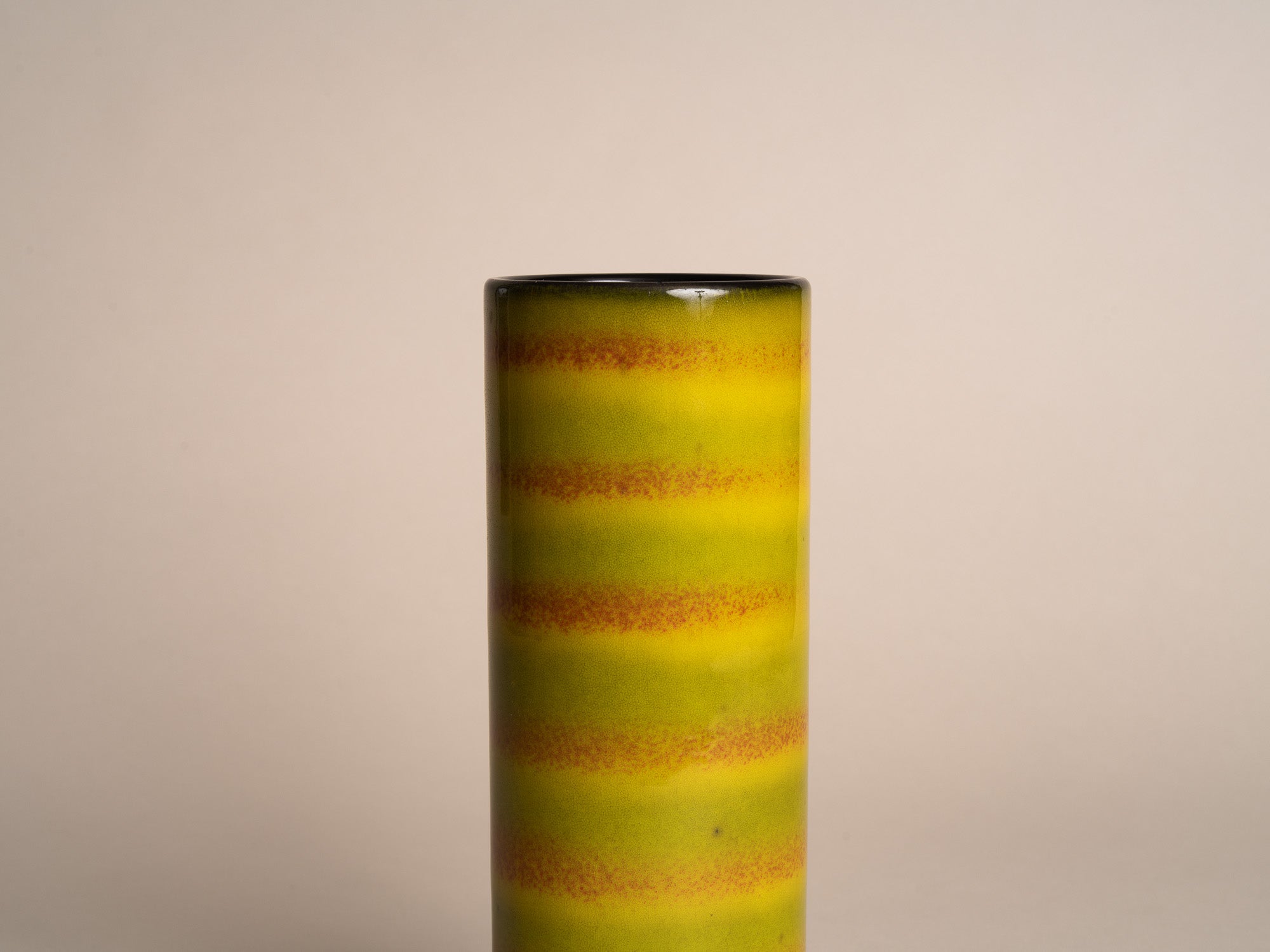 Vase rouleau de Fernand Elchinger à soufflenheim, France (vers 1957-58)..Cylindric vase by Fernand Elchinger in soufflenheim, France (circa 1957-58)